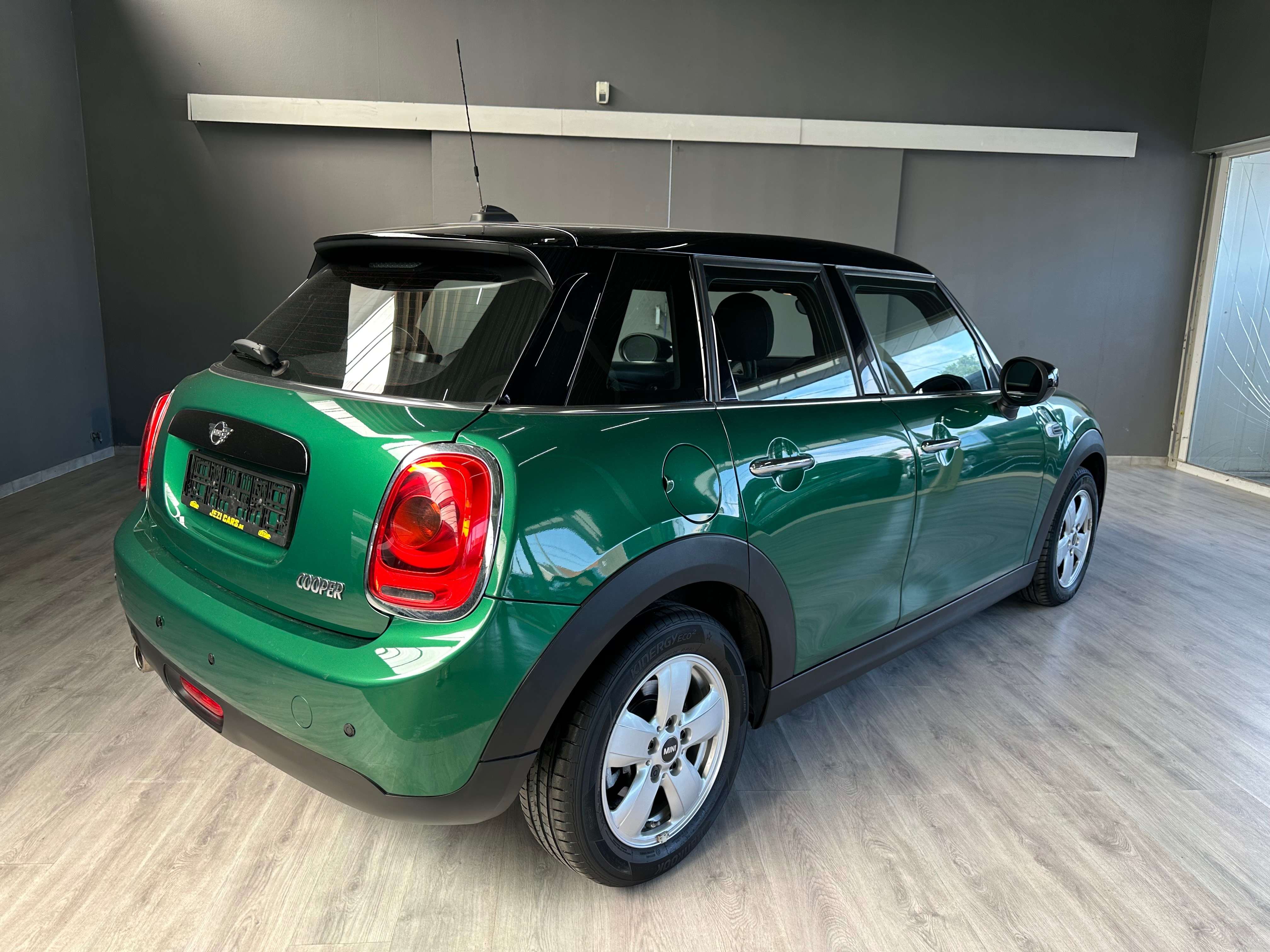 MINI Cooper Mini 1.5 Cooper OPF (EU6d-TEMP)