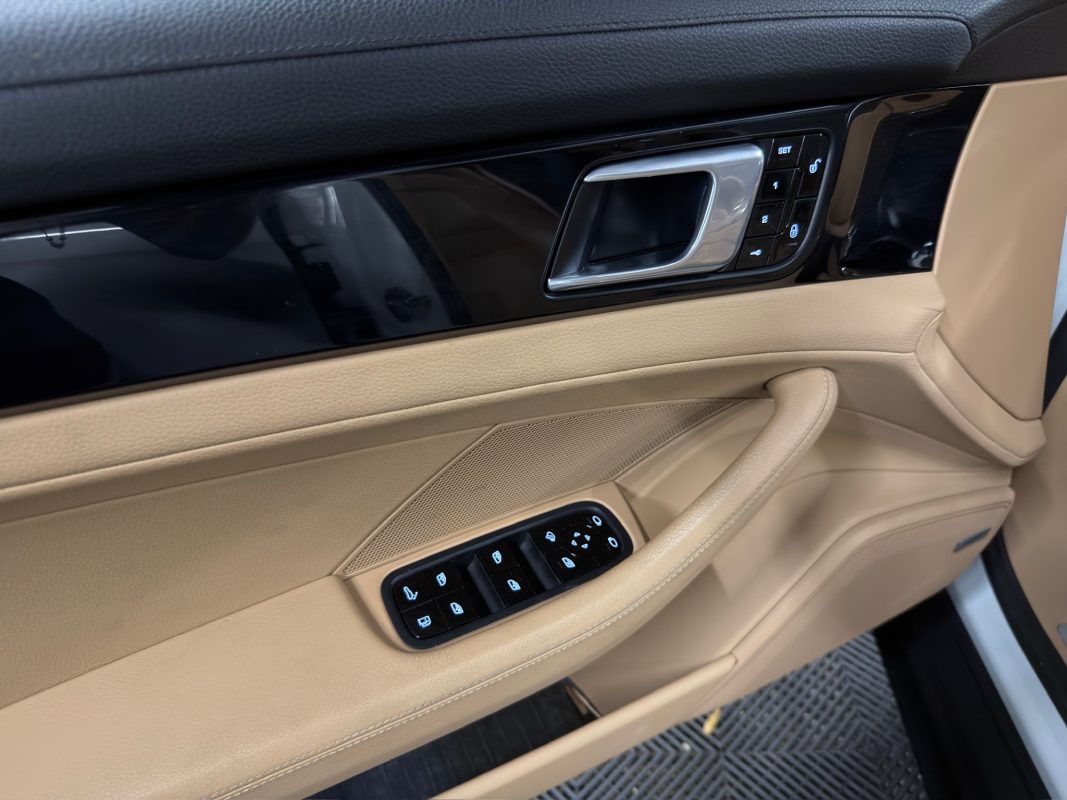 Porsche Panamera 2.9 V6 E-HYBRID 4