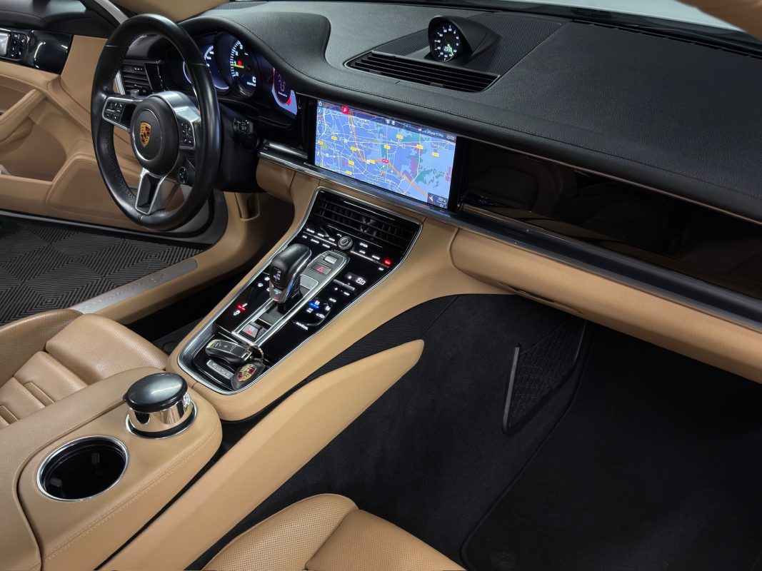 Porsche Panamera 2.9 V6 E-HYBRID 4