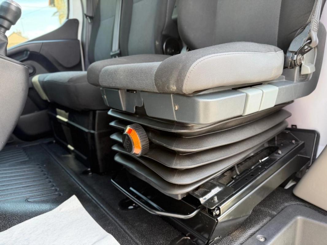 Renault Master Vu 2.3 DCI 135 L1H2 CONFORT / 1 MAIN GARANTIE TVA RECUPERABLE