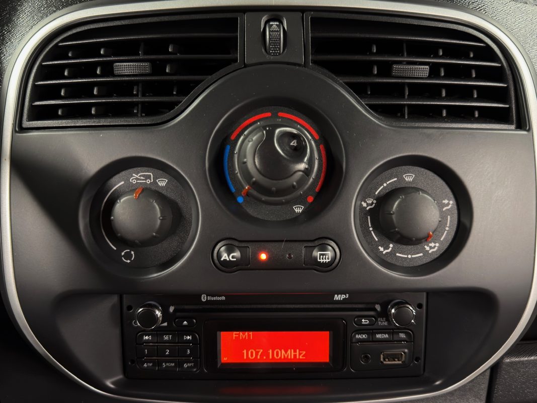 Renault Kangoo II PHASE 2 ZEN 1.5 DCI 110 Cv 5 PLACES 77 300 Kms BVM6 PORTES - GARANTIE 1 AN