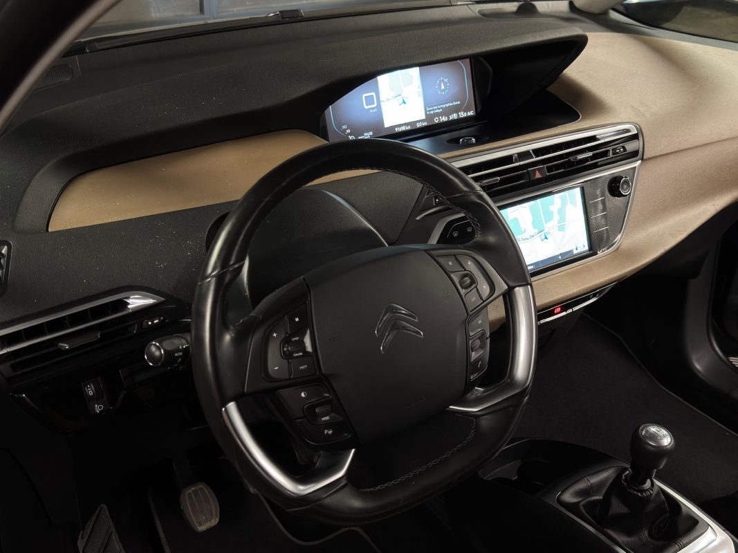 Citroen C4 GRAND II EXCLUSIVE 2.0 HDI 150 Cv 1ERE MAIN / 7 PLACES - GARANTIE 1 AN