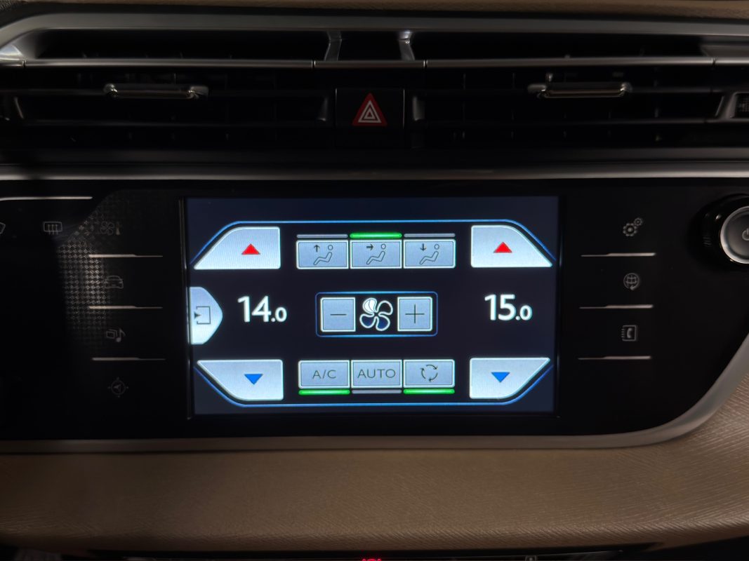 Citroen C4 GRAND II EXCLUSIVE 2.0 HDI 150 Cv 1ERE MAIN / 7 PLACES - GARANTIE 1 AN