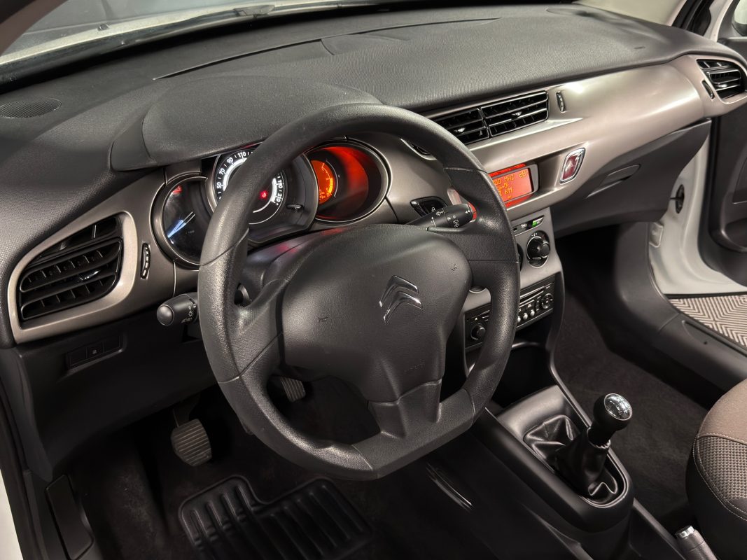 Citroen C3 II PHASE 2 1.0 VTI 68 Cv 1ERE MAIN 27 800 Kms 5 PORTES - GARANTIE 1 AN