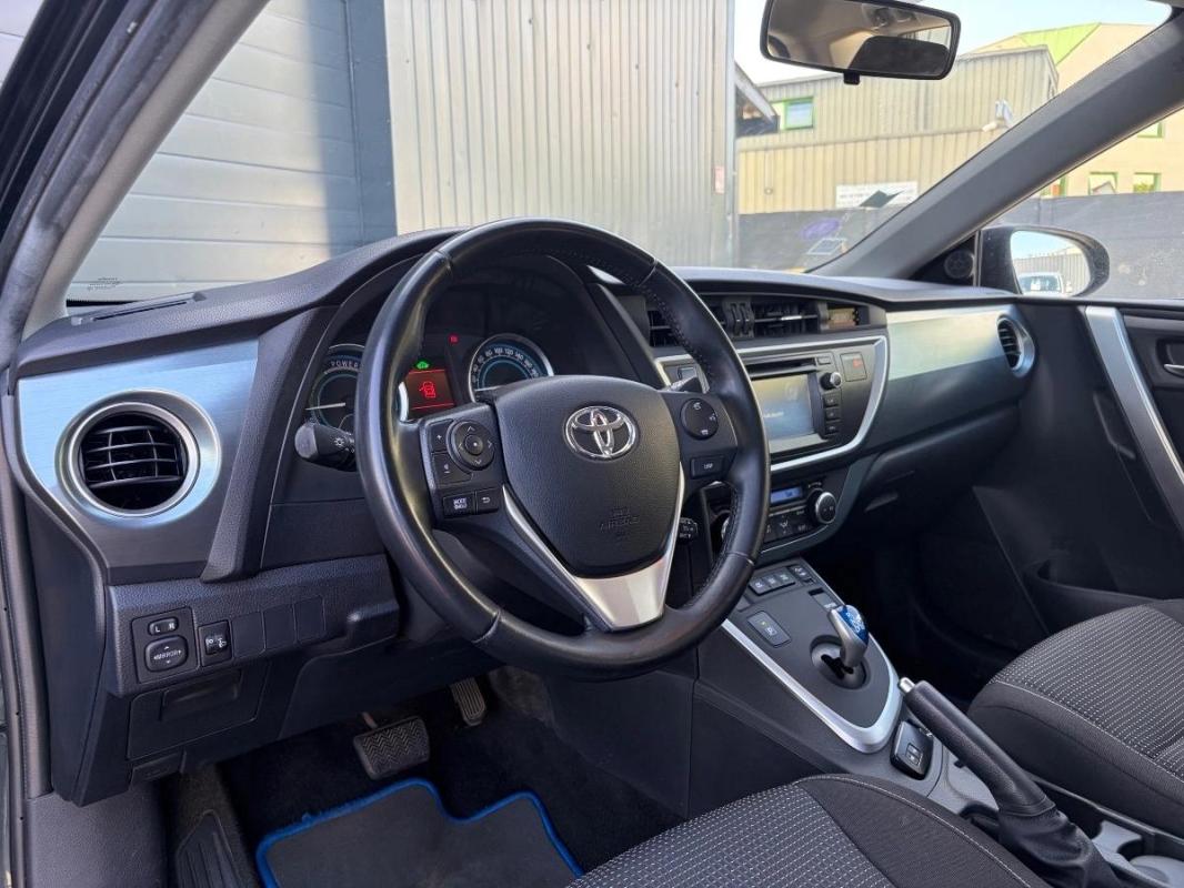 Toyota Auris Hybrid 1.8 HSD 136H Business Dynamic