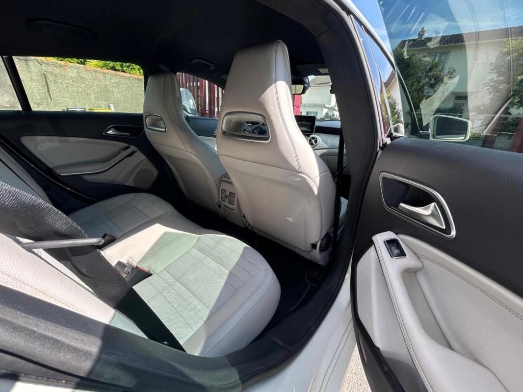 Mercedes-Benz Cla SHOOTING BRAKE 2.2 220 CDI 175 SENSATION 7G-DCT BVA