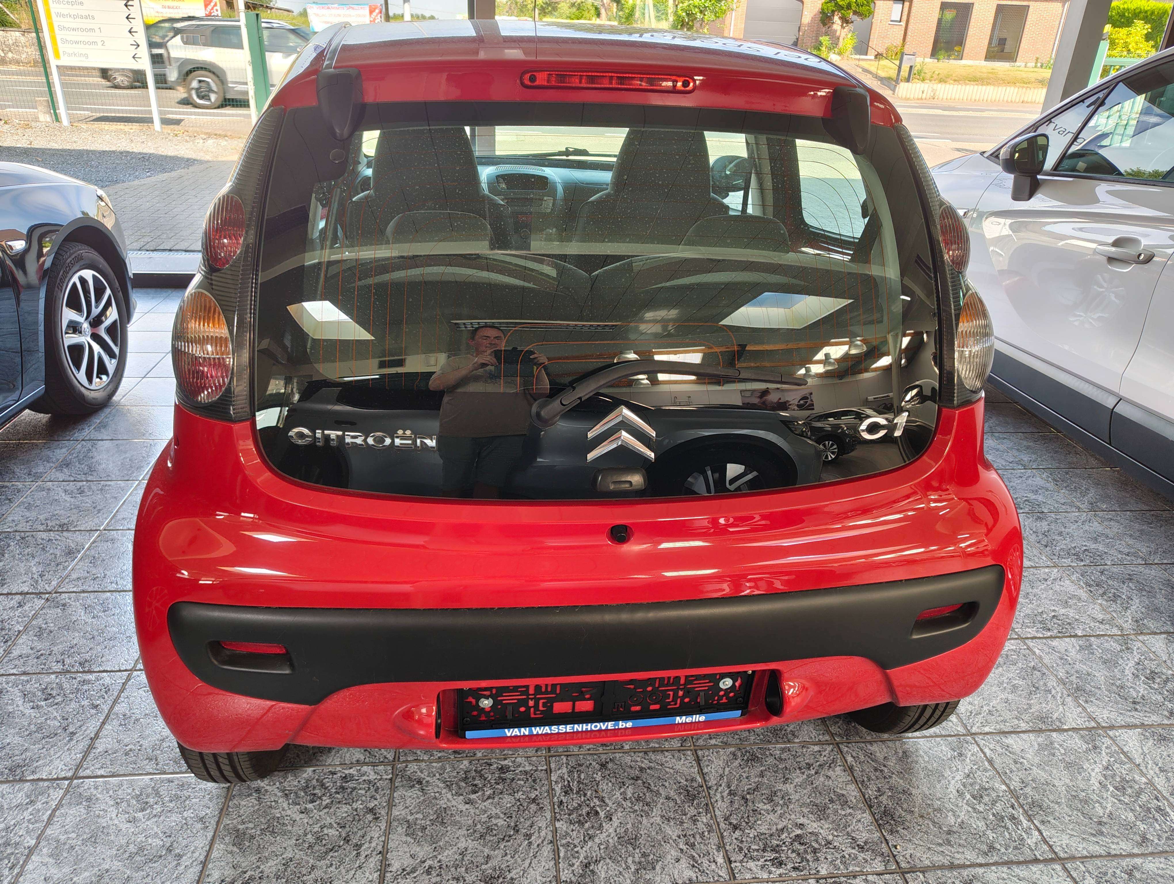 Citroen C1 C1 1.0i 50 kw, slechts 85555 km in zeer goede staat !