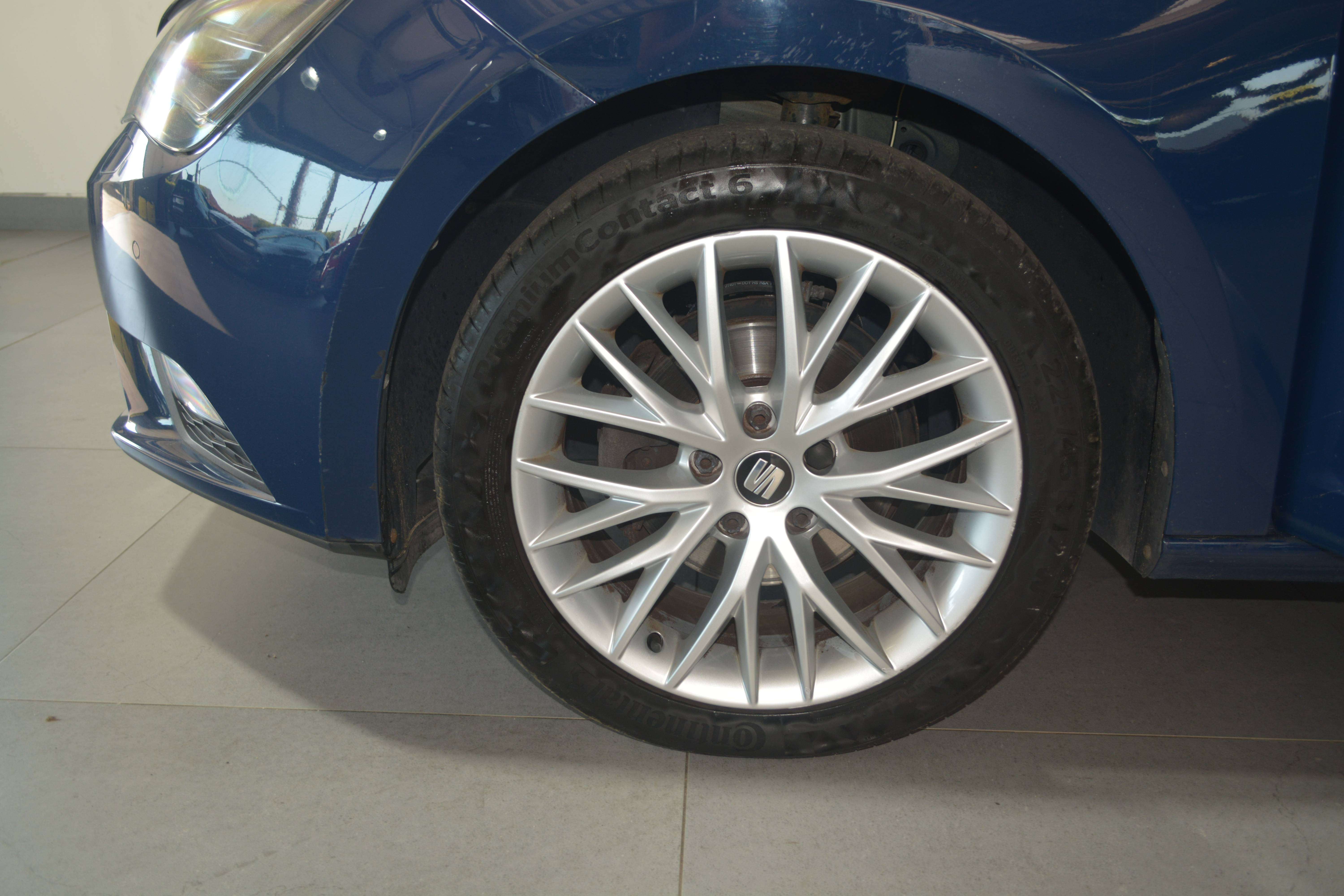 SEAT Leon Leon 1.2 TSI Connect DSG AUTOMAAT / LEDER / NAVI + CAMERA