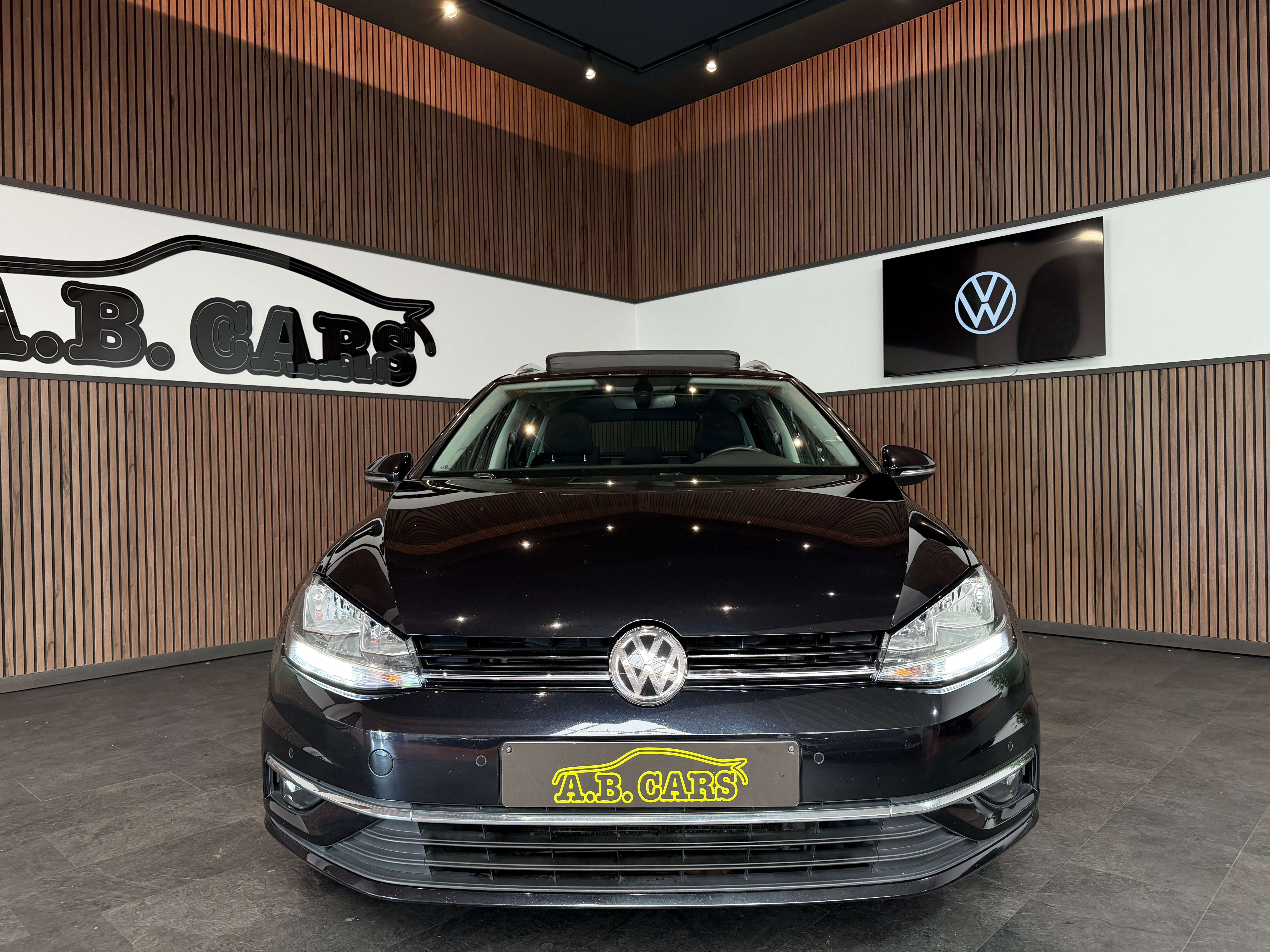 Volkswagen Golf 1.0 TSI Join - GARANTIE 12MOIS - TOIT OUVRANT