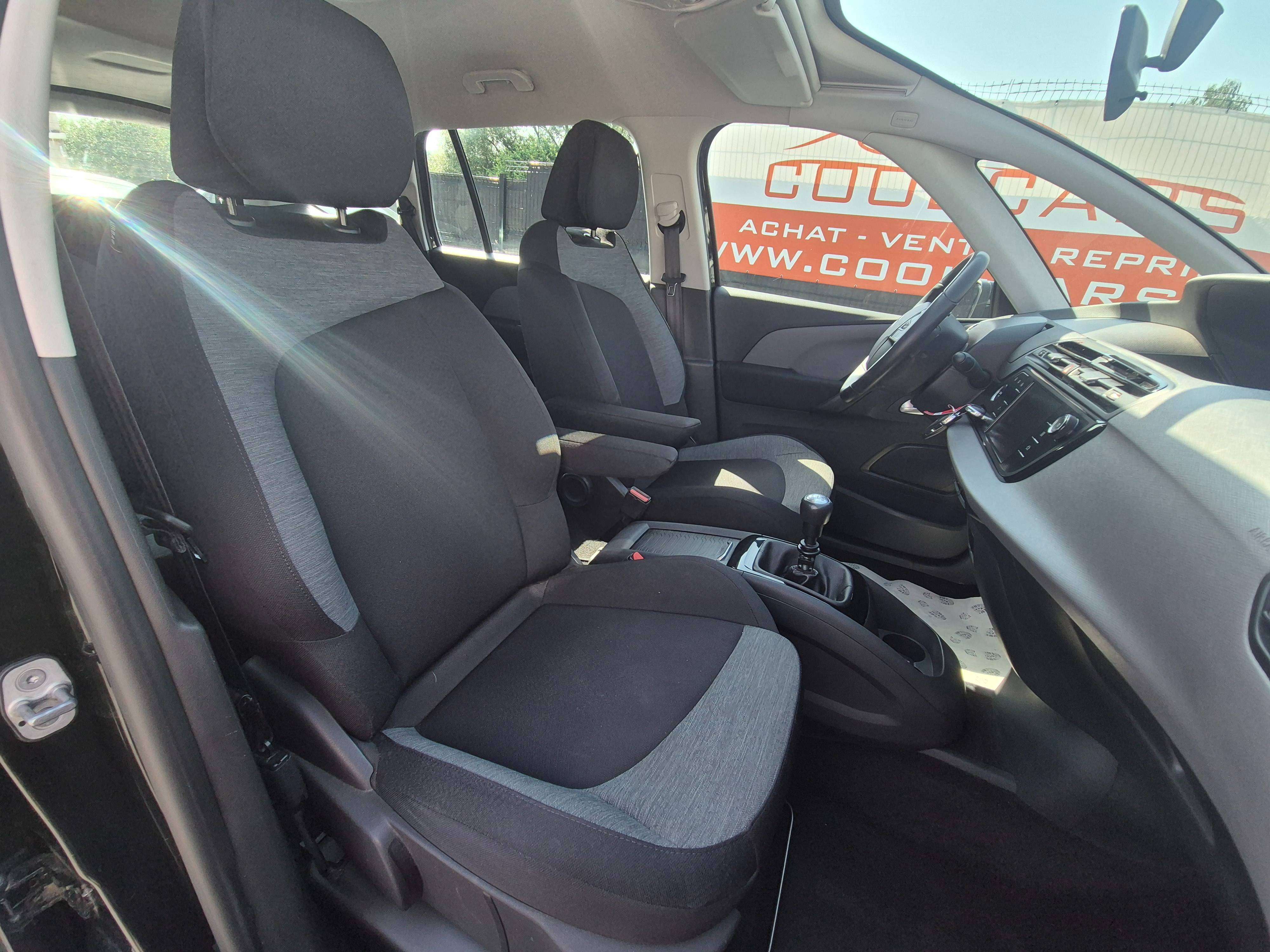 Citroen Grand C4 Picasso 1.2 Attraction - EU6 - GARANTIE 1AN -
