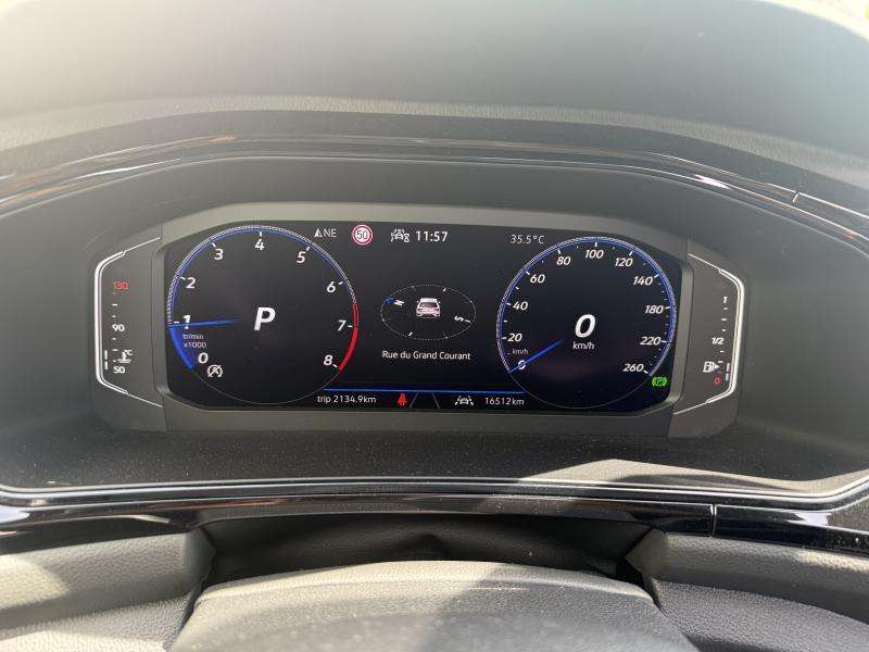Volkswagen T-Roc R Line