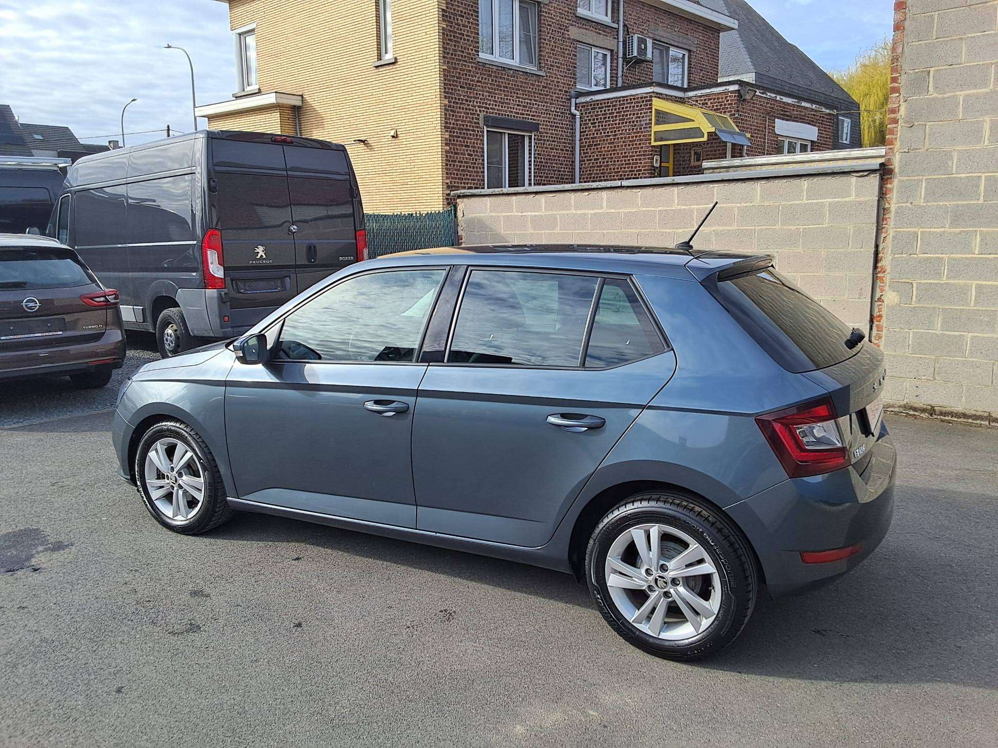 Skoda Fabia 1.0 TSI Style  CAM PARKHLP A* CARPLAY BLUET CRUIS
