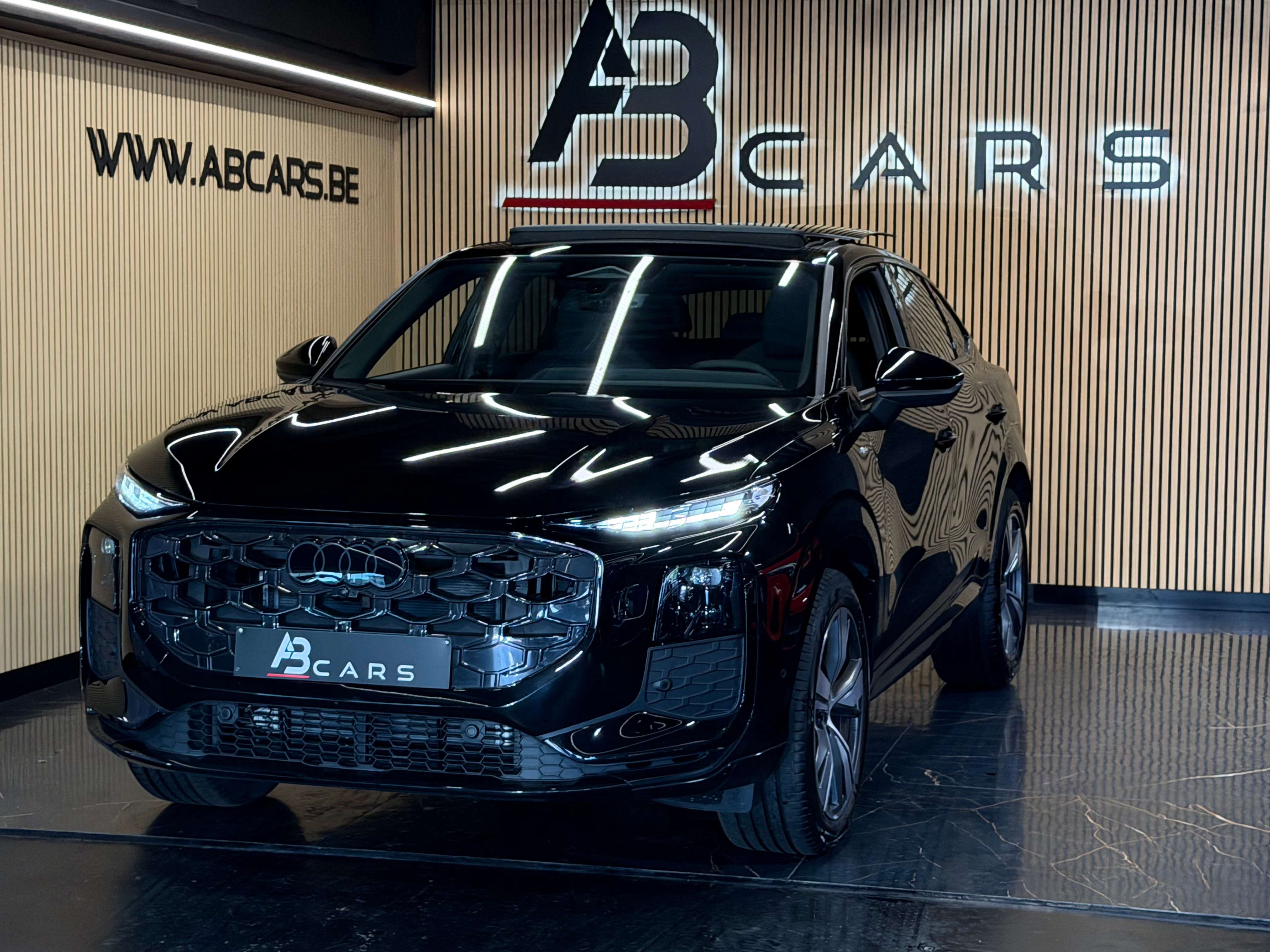 Audi Q3 SPORTBACK 1.5 TFSI S LINE S TRONIC ** NEUVE **