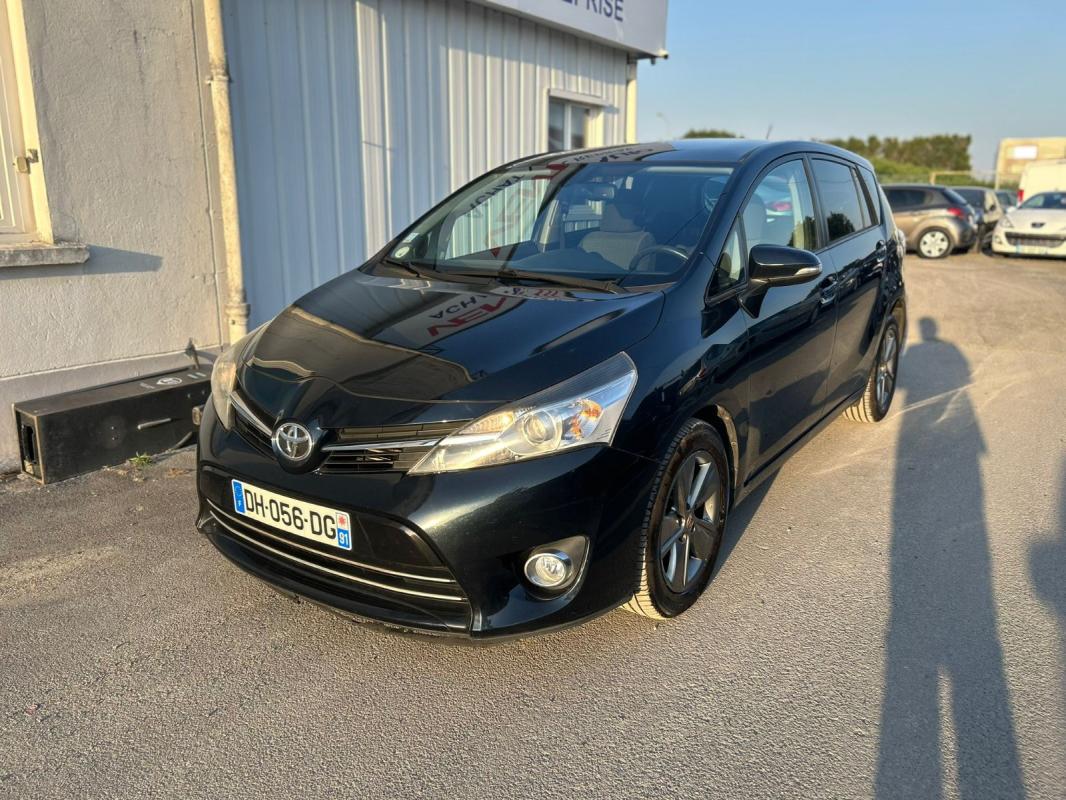 Toyota Verso SkyBlue