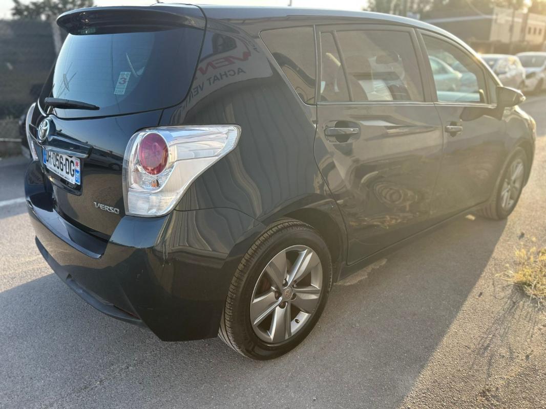 Toyota Verso SkyBlue