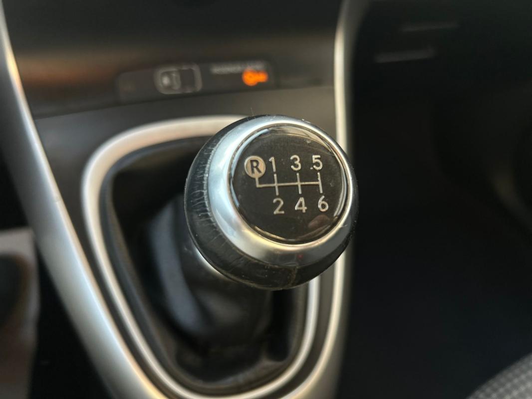 Toyota Verso SkyBlue