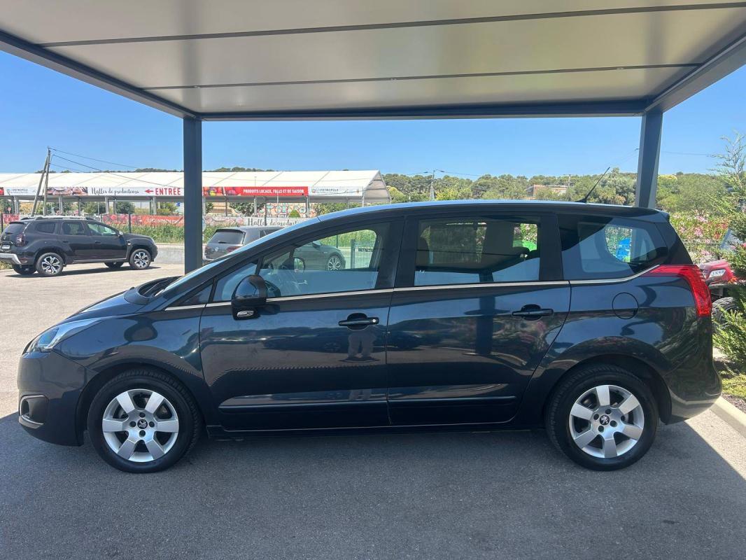 Peugeot 5008 1.6 HDi 112ch FAP BVM6 Active 7pl