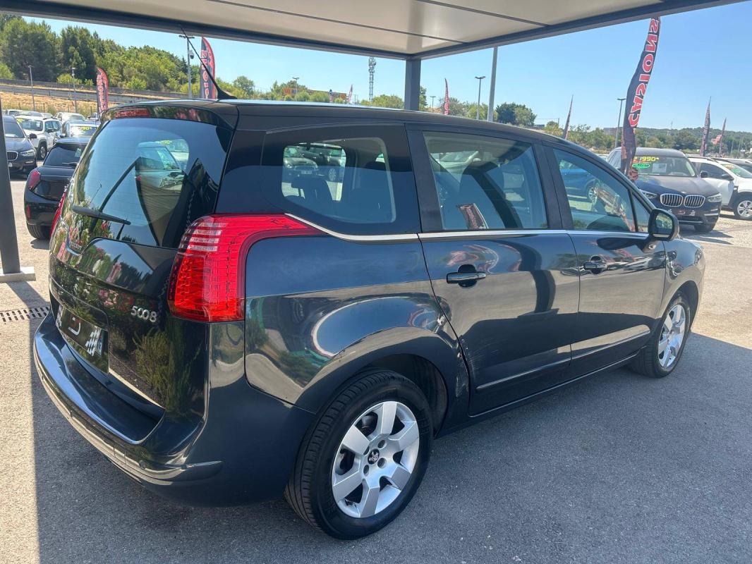 Peugeot 5008 1.6 HDi 112ch FAP BVM6 Active 7pl