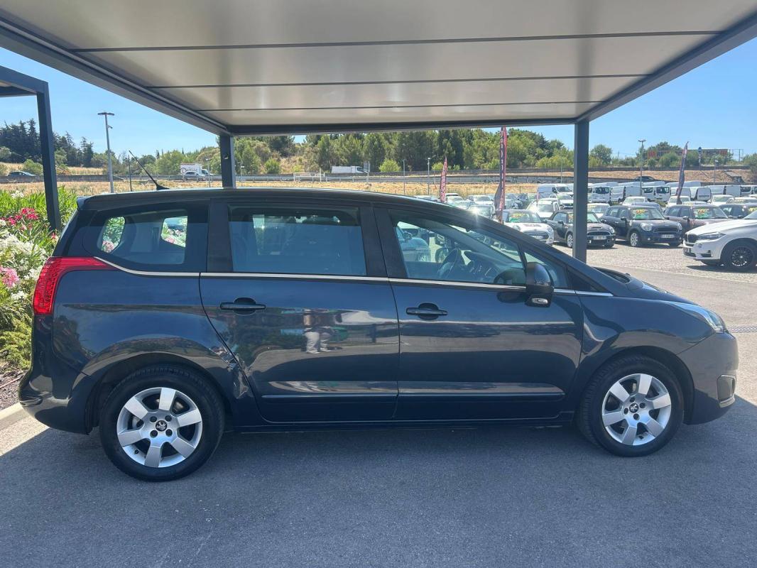 Peugeot 5008 1.6 HDi 112ch FAP BVM6 Active 7pl