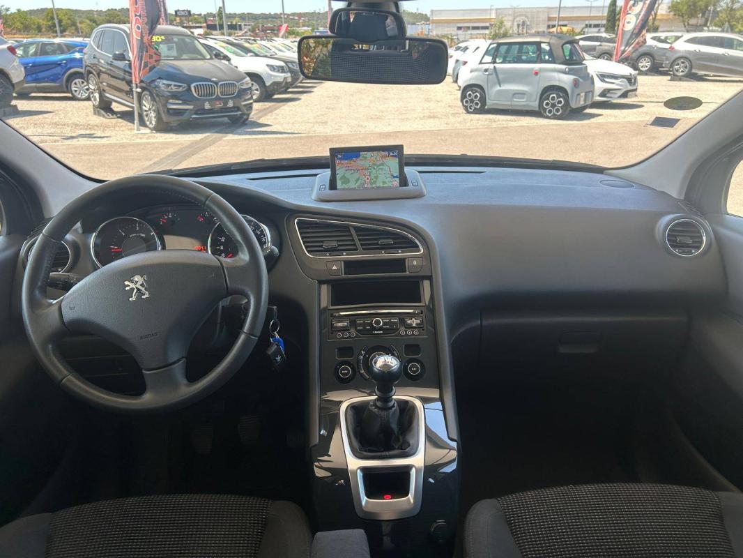 Peugeot 5008 1.6 HDi 112ch FAP BVM6 Active 7pl