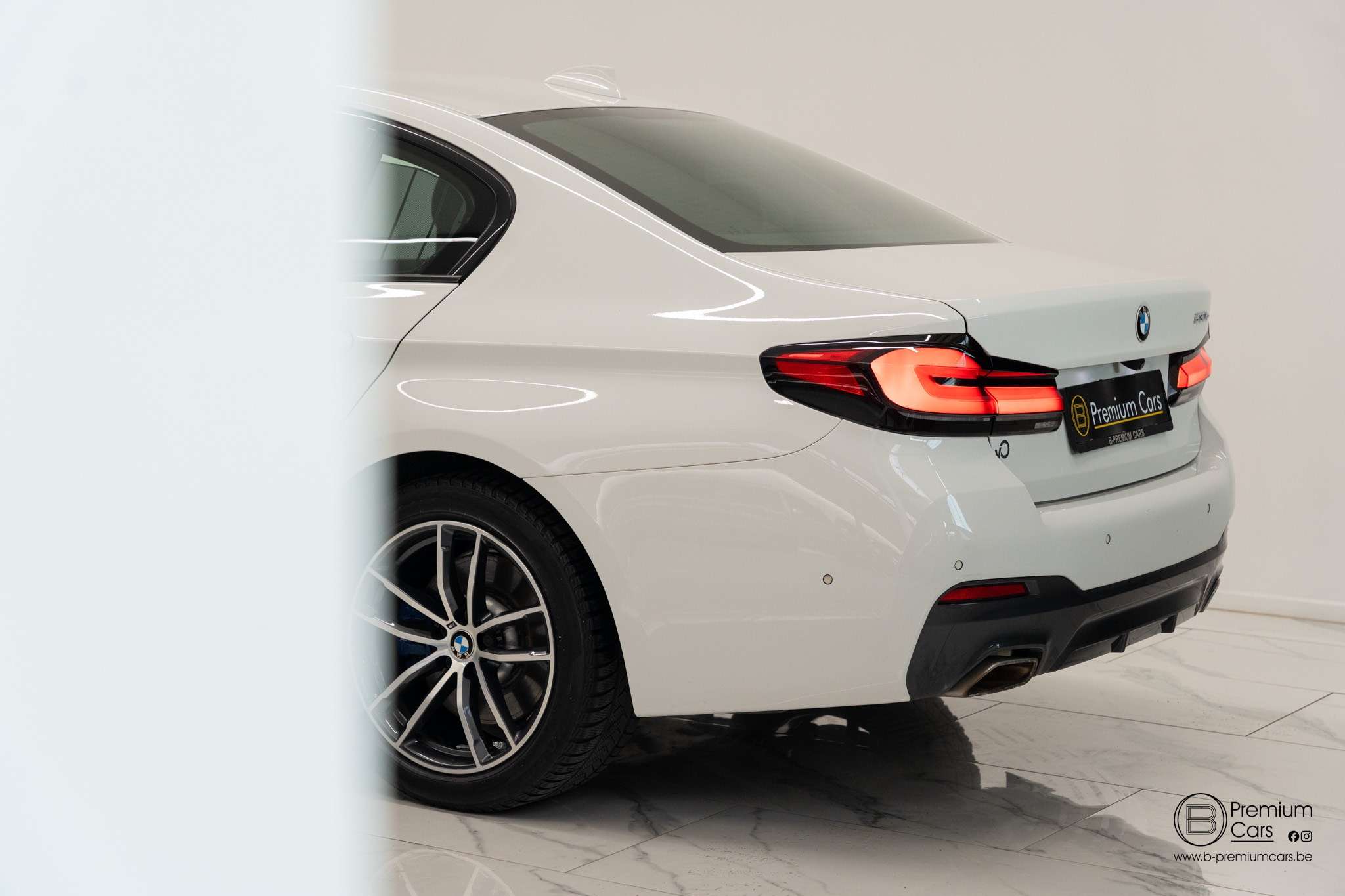 BMW 530 E hybrid M-Pakket BTW! FULL OPTIONS!