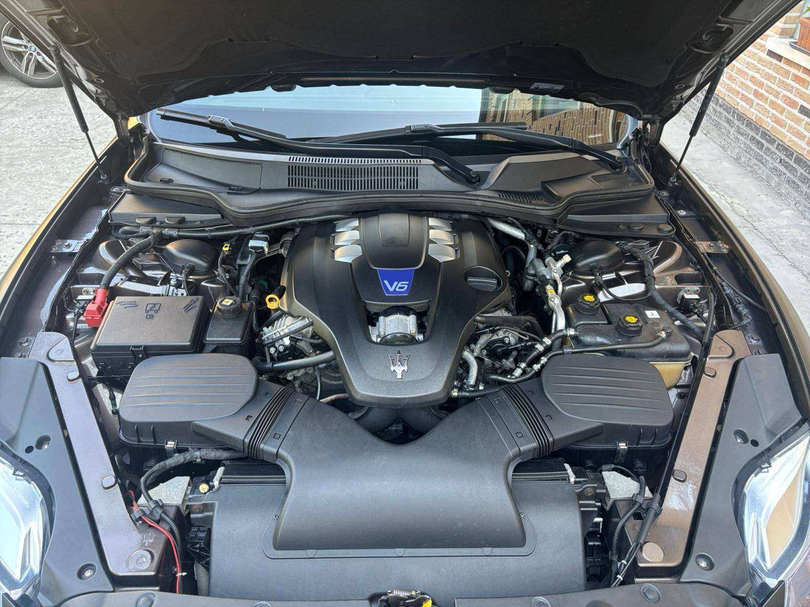 Maserati Quattroporte Quattroporte 3.0 V6 S Q4/GARANTIE 12 MOIS / FULL ENTRETIEN MASERATI/TVA récupérable