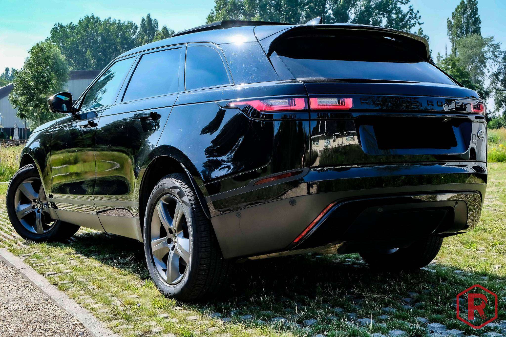 Land Rover Range Rover Velar 2.0 TD4 MHEV D200 1Eigenaar Historiek