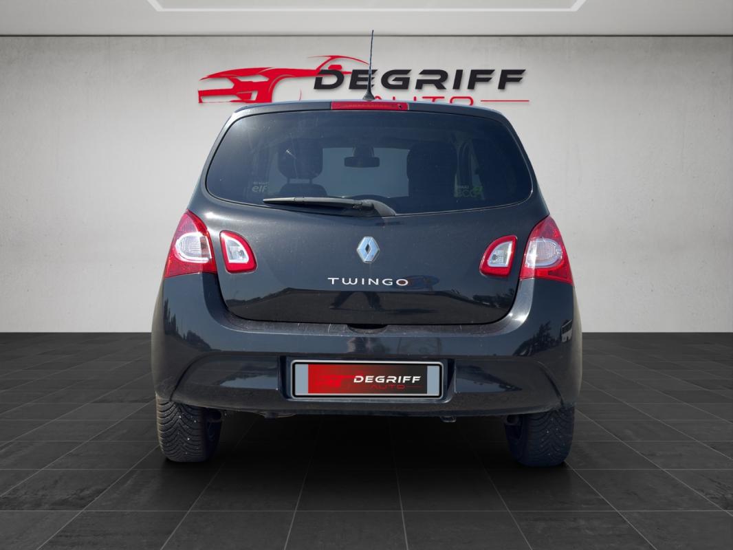 Renault Twingo II 1.2 LEV 16v 75 eco2 Intens