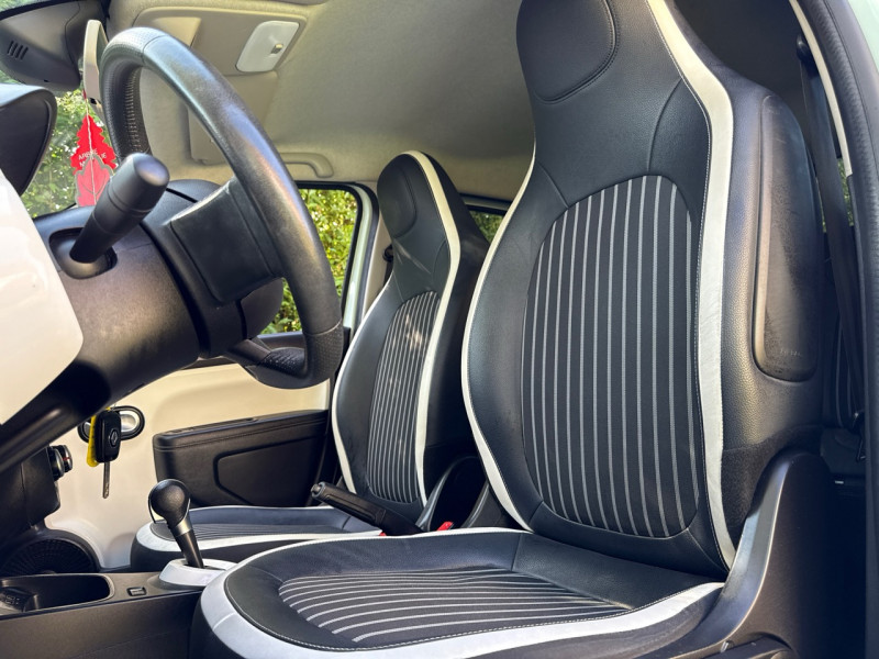 Renault TWINGO III 0.9 TCE 95CH INTENS EDC - 20 AUTOMATIQUE // 2020 // 82.000KM