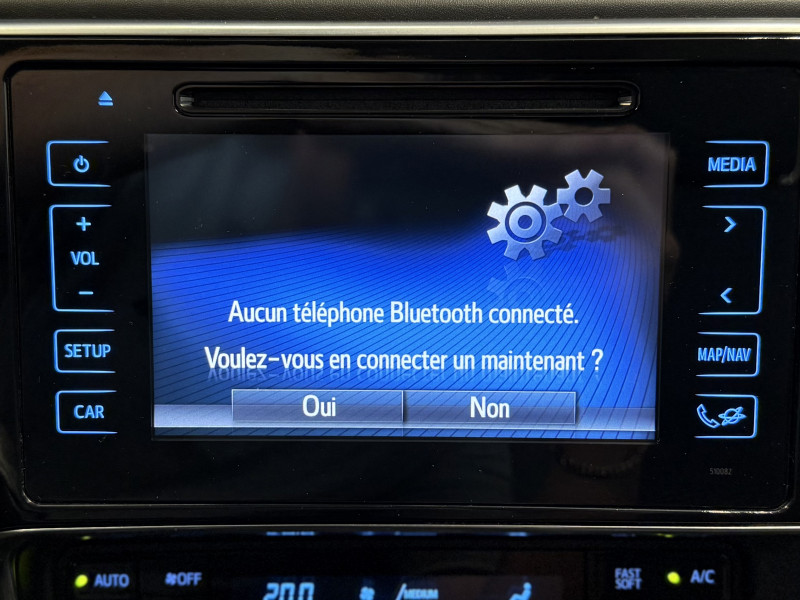 Toyota AURIS HSD 136H DESIGN