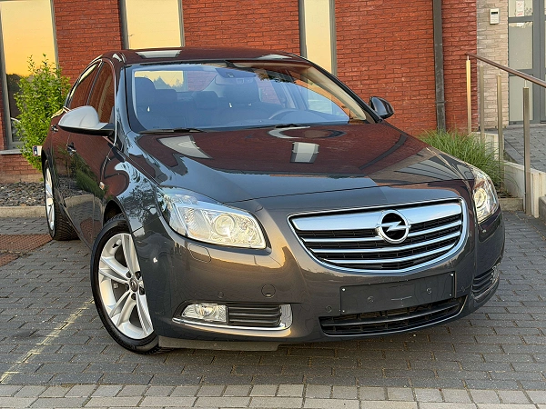 Opel Insignia ( 51.639Km ) 2.0CDTi ( 130Ch ) 1er propriétaire CT Ok