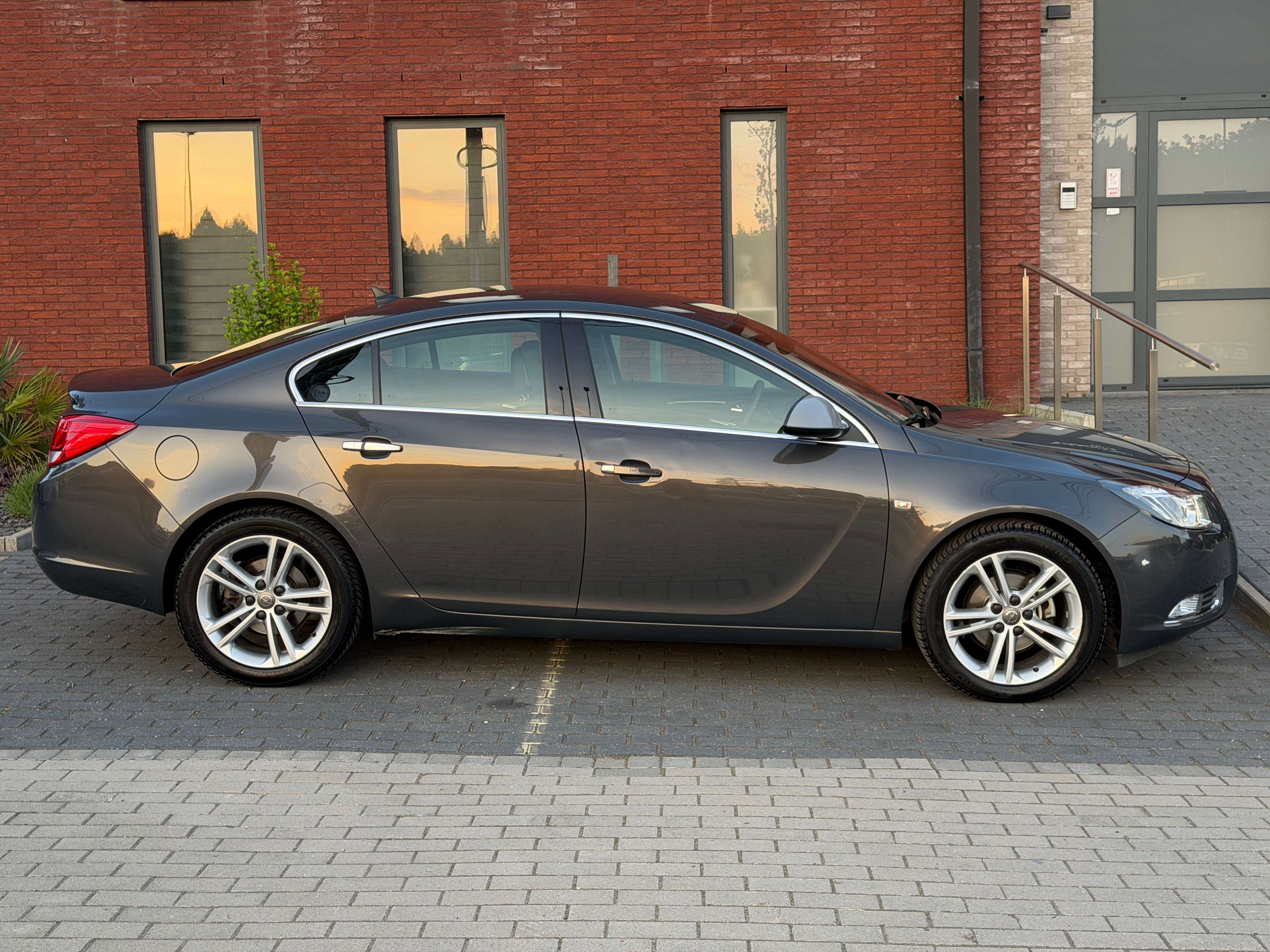 Opel Insignia ( 51.639Km ) 2.0CDTi ( 130Ch ) 1er propriétaire CT Ok