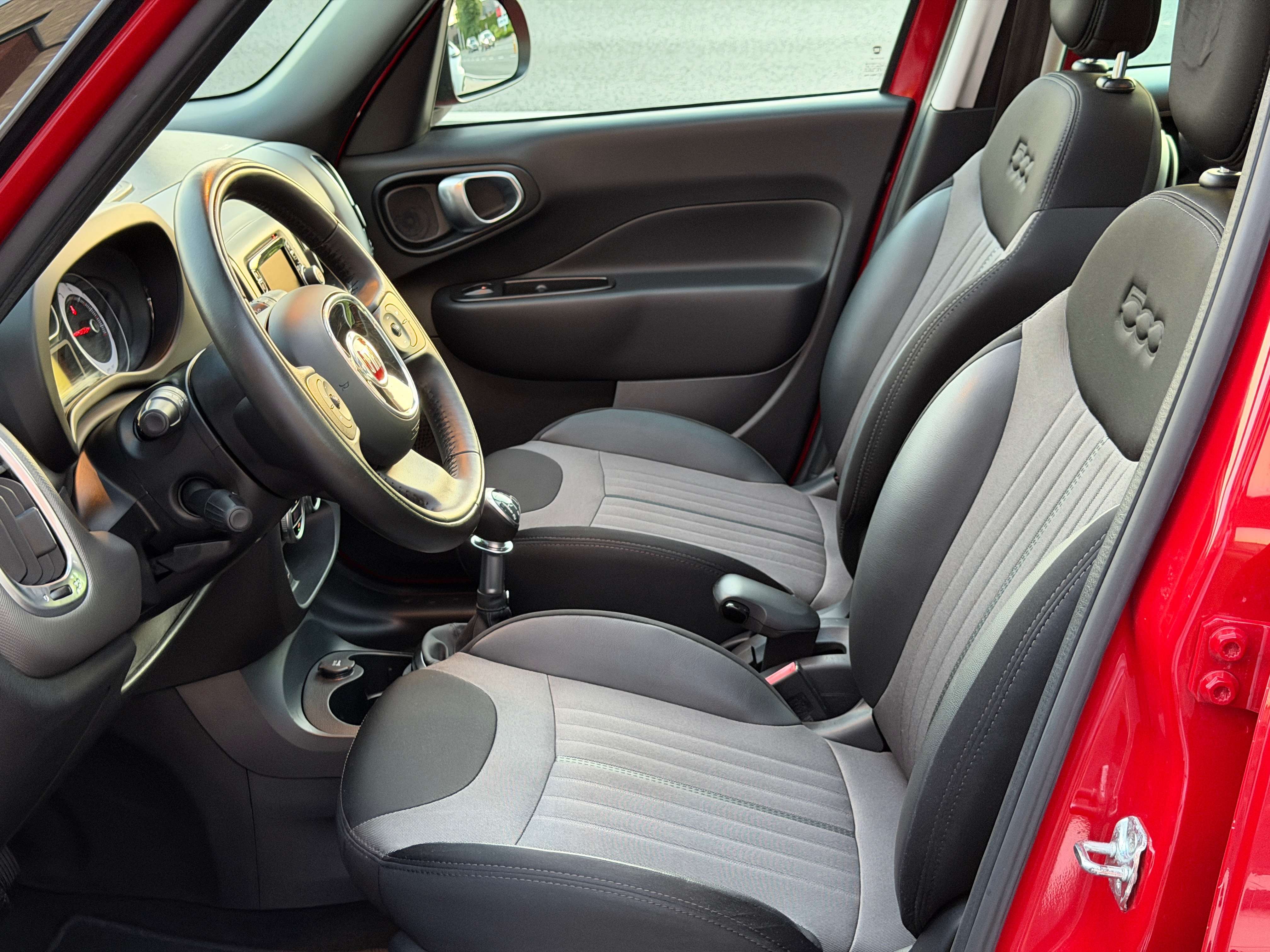 Fiat 500L ( 7 Places ) 0.9 Twin Air 105Ch 140.891Km CT Ok