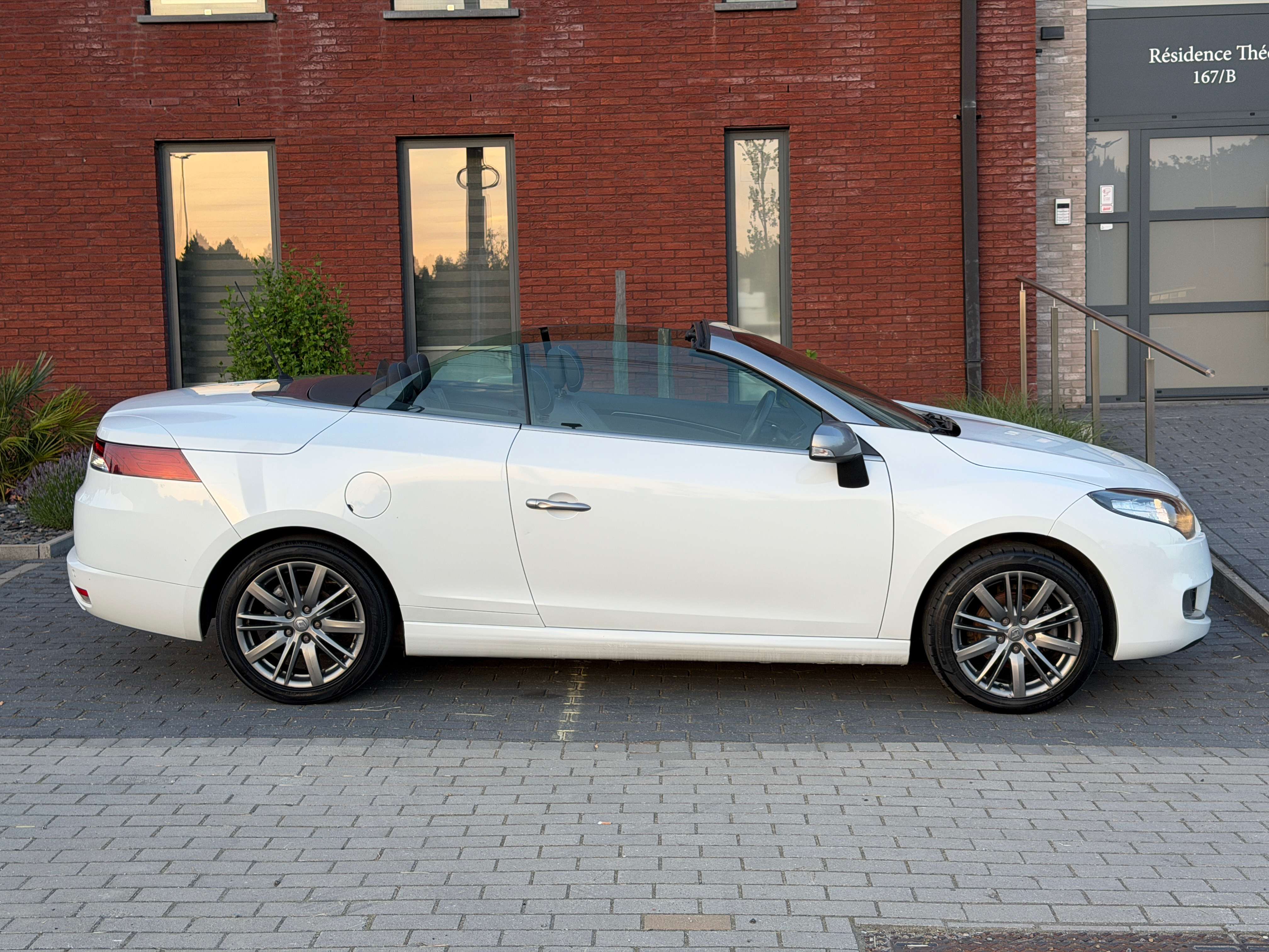 Renault Megane ( Cabrio ) GT Line 2011 ( 131.783Km ) CT Ok