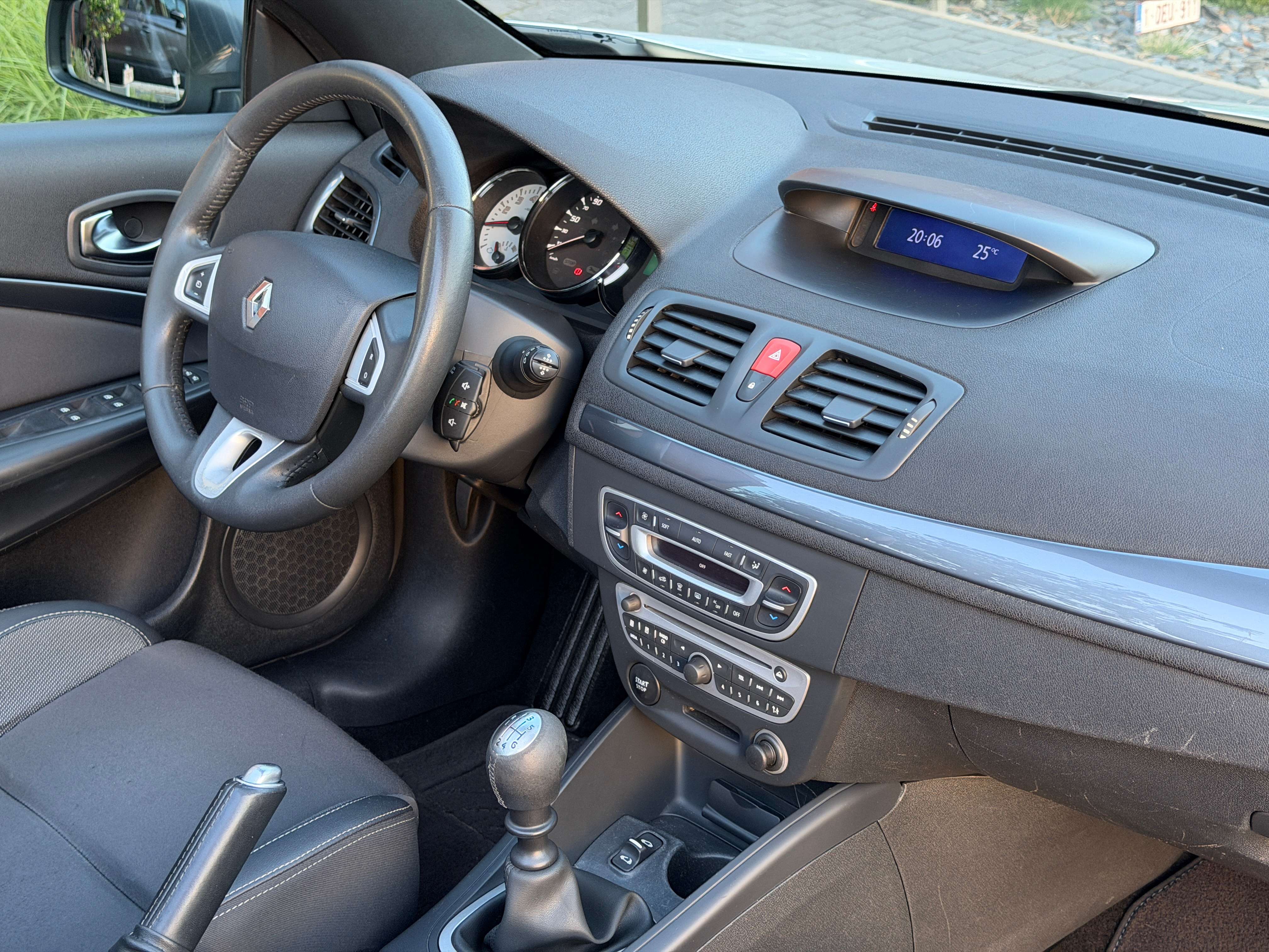 Renault Megane ( Cabrio ) GT Line 2011 ( 131.783Km ) CT Ok