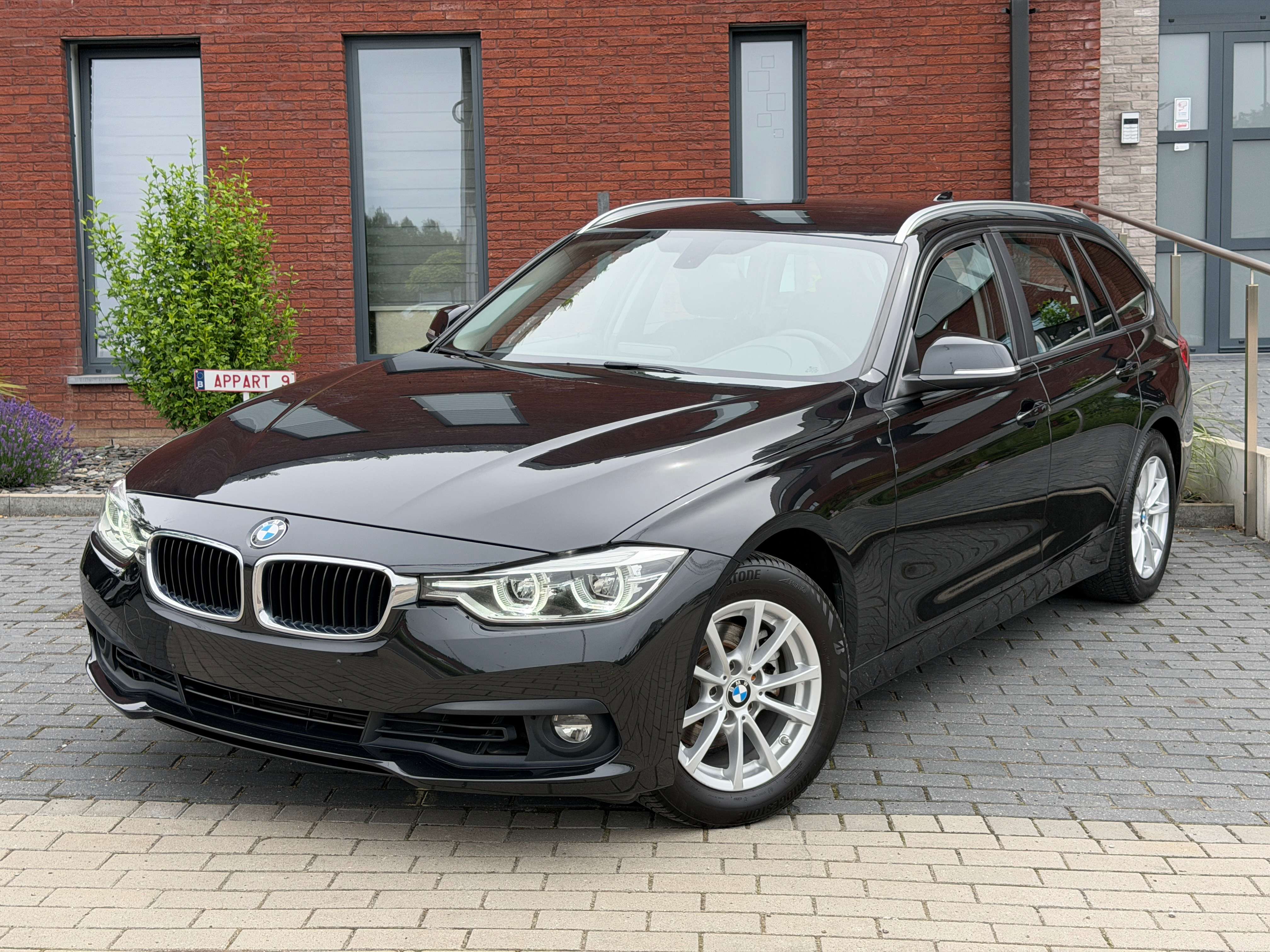 BMW 318 iA ( F31) 01|2019 (B.Auto ) 170.469Km Carnet CT Ok