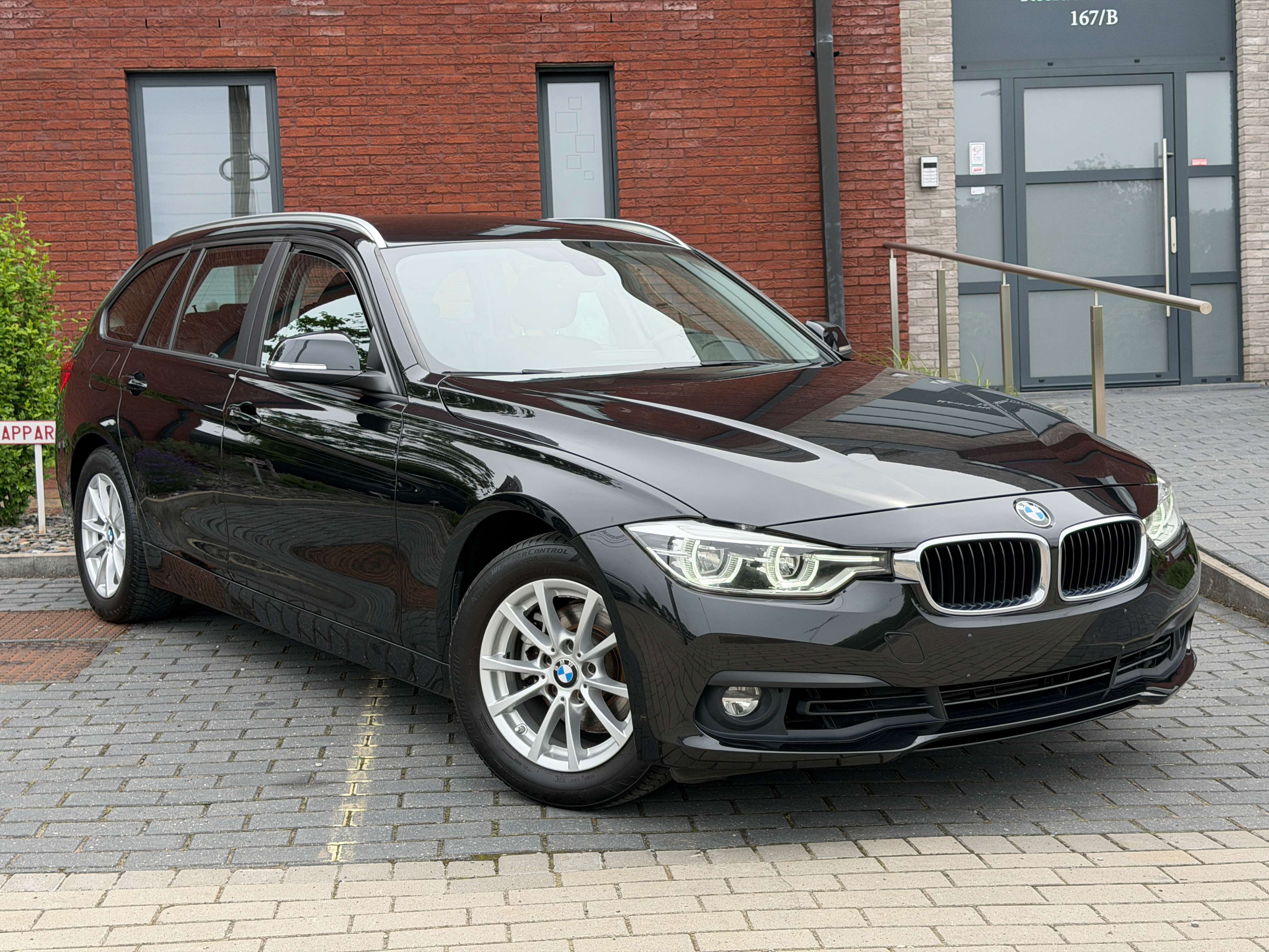 BMW 318 iA ( F31) 01|2019 (B.Auto ) 170.469Km Carnet CT Ok