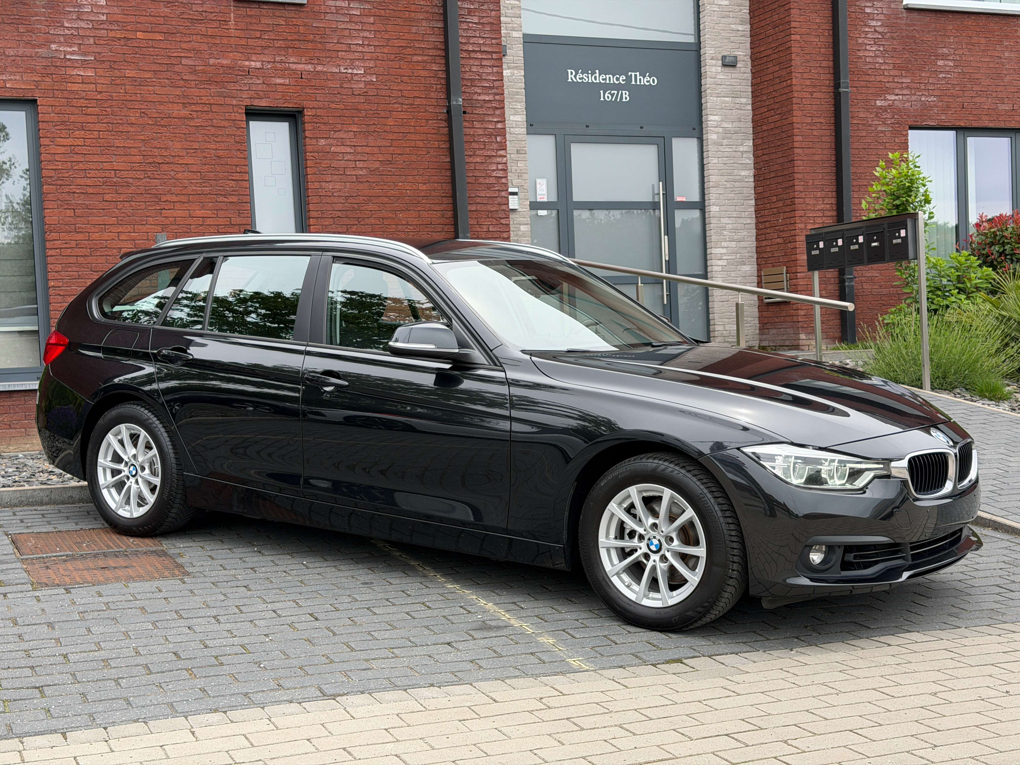BMW 318 iA ( F31) 01|2019 (B.Auto ) 170.469Km Carnet CT Ok