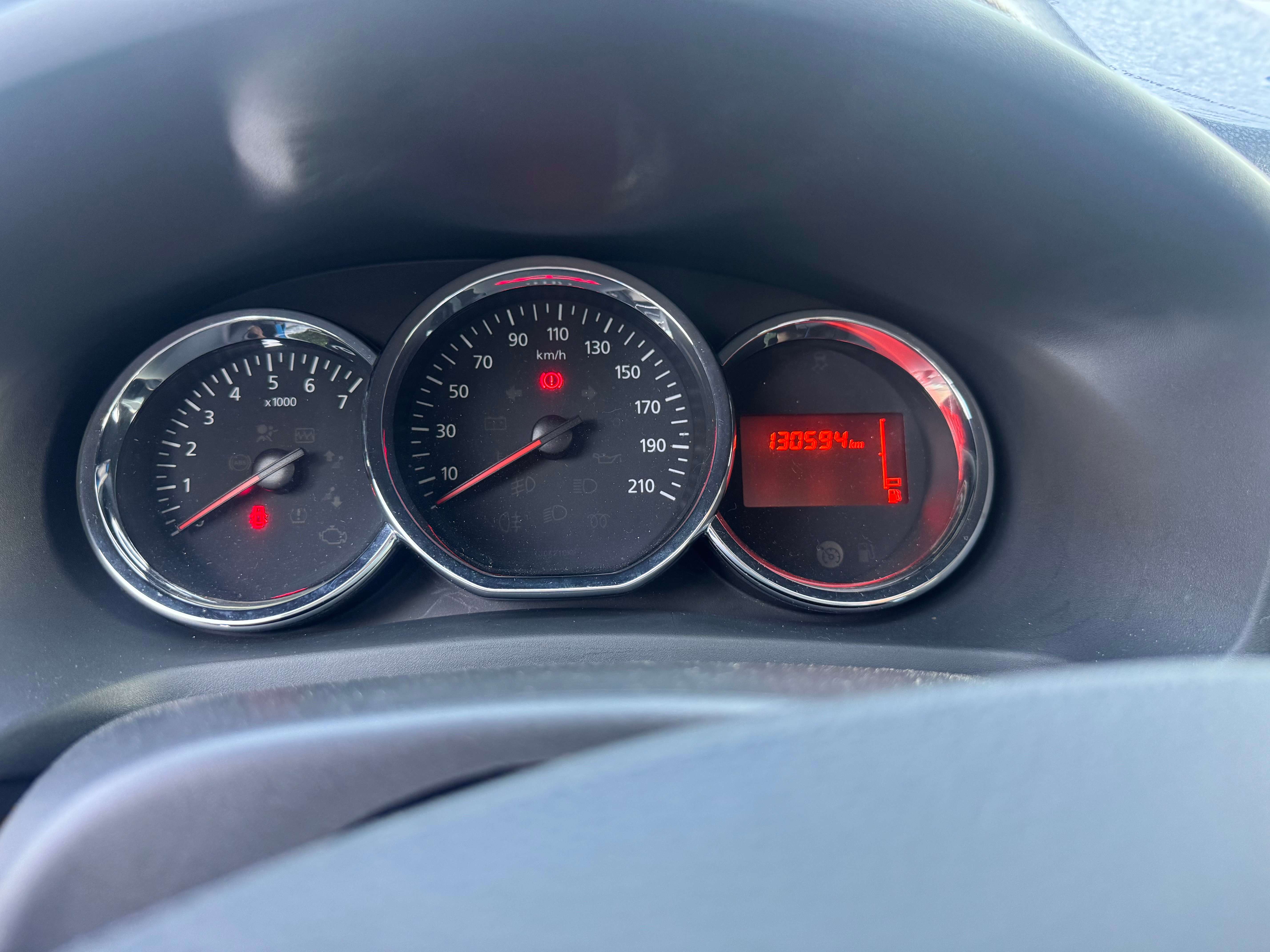 Dacia Sandero **CLUTCH DEFECT ** EMBRAYAGE DEFECTEUX **