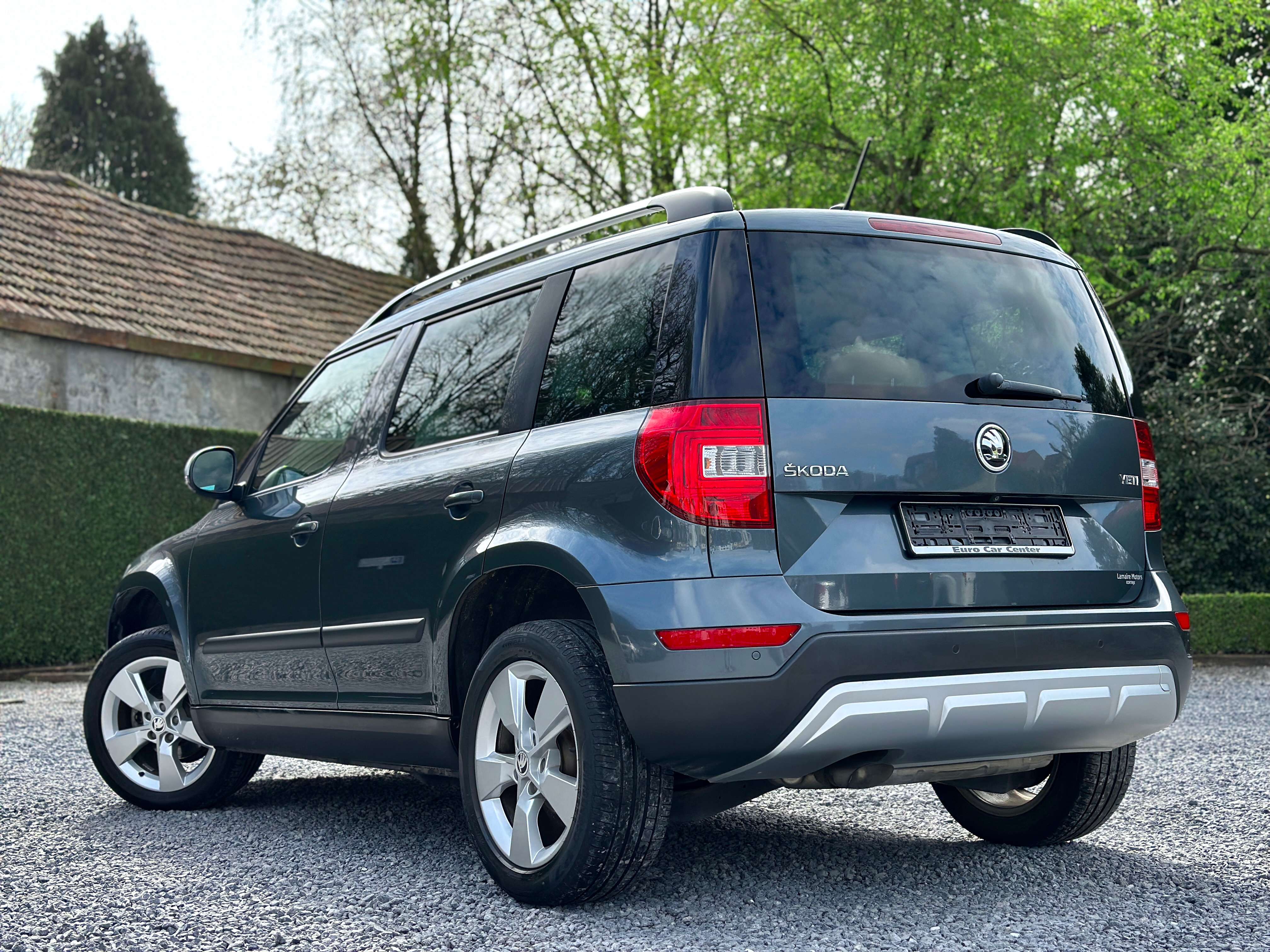Skoda Yeti 1.2i Outlander / ELECTRIC PANO / CAMERA / AUTOMATIC