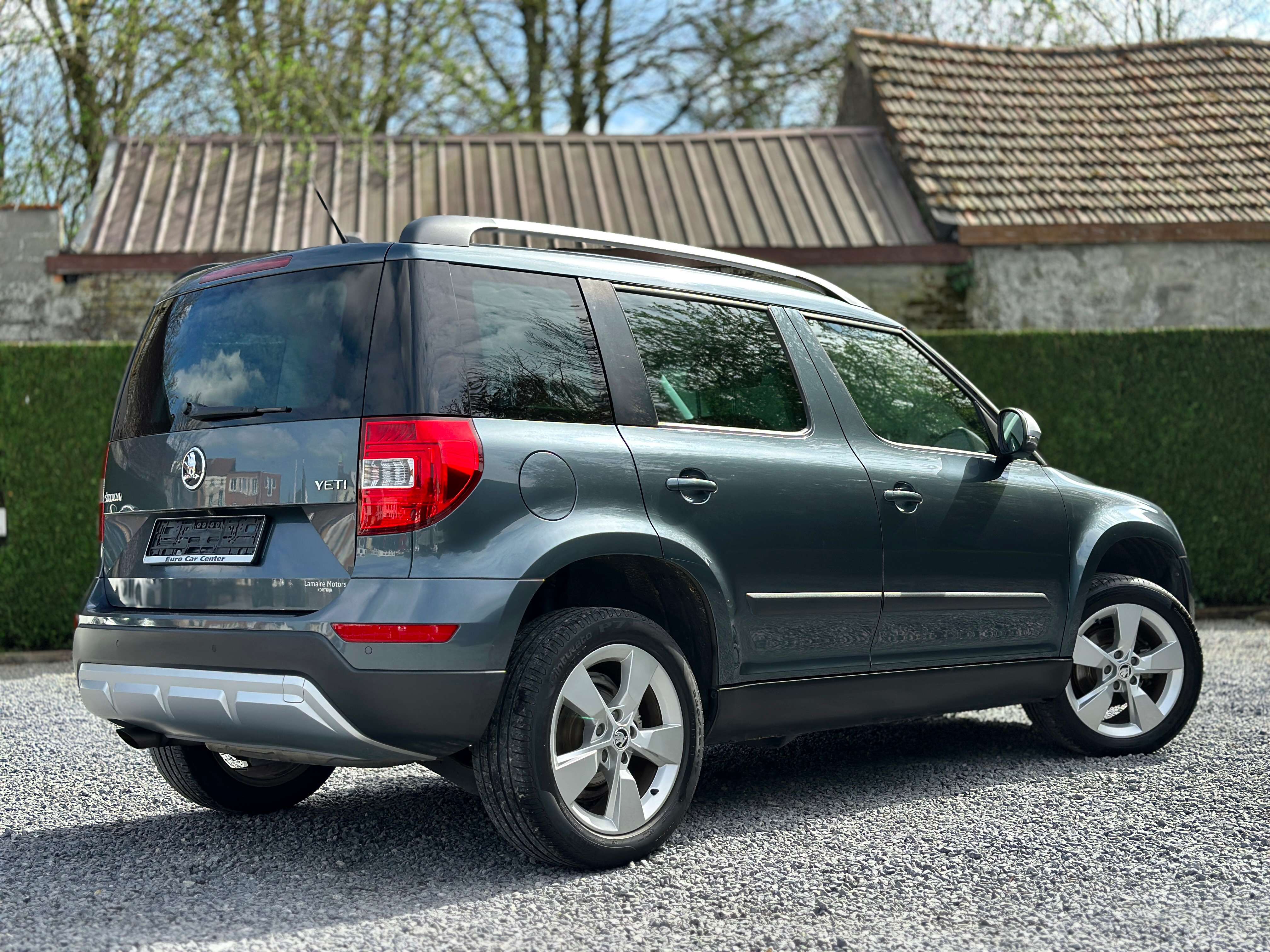 Skoda Yeti 1.2i Outlander / ELECTRIC PANO / CAMERA / AUTOMATIC