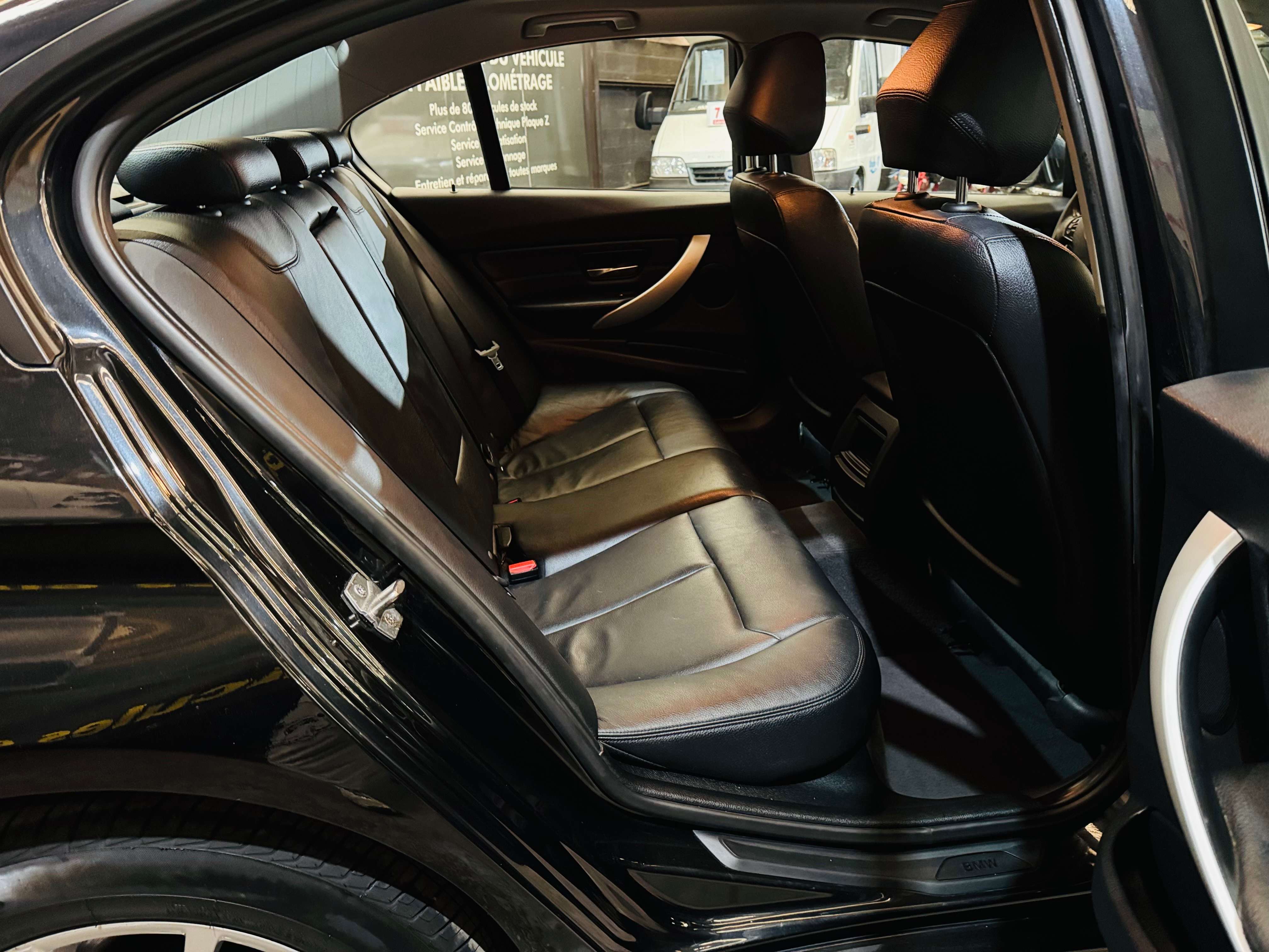 BMW 320 320DA X-Drive Cuir J.A Airco Sièges chauffants