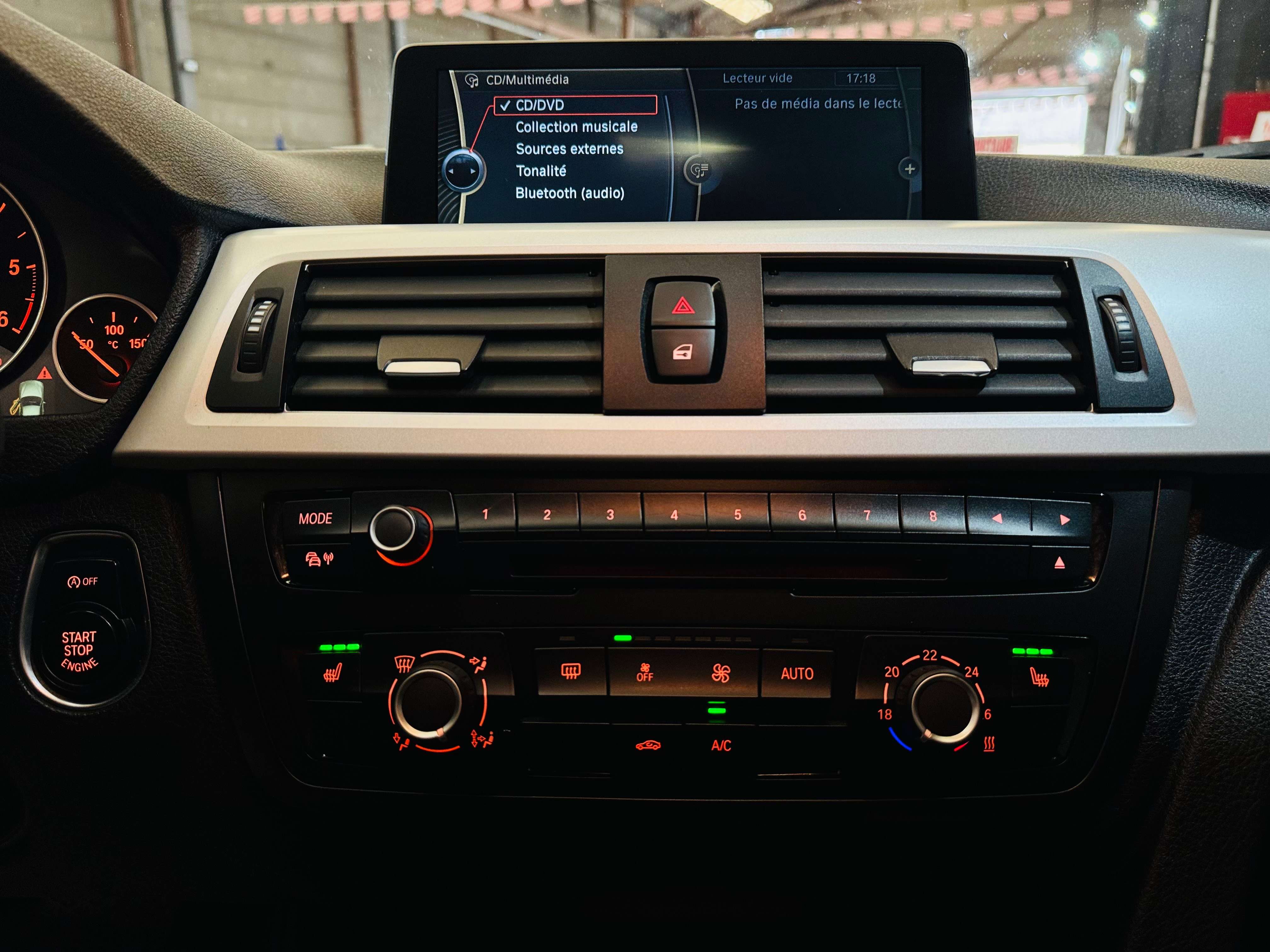 BMW 320 320DA X-Drive Cuir J.A Airco Sièges chauffants