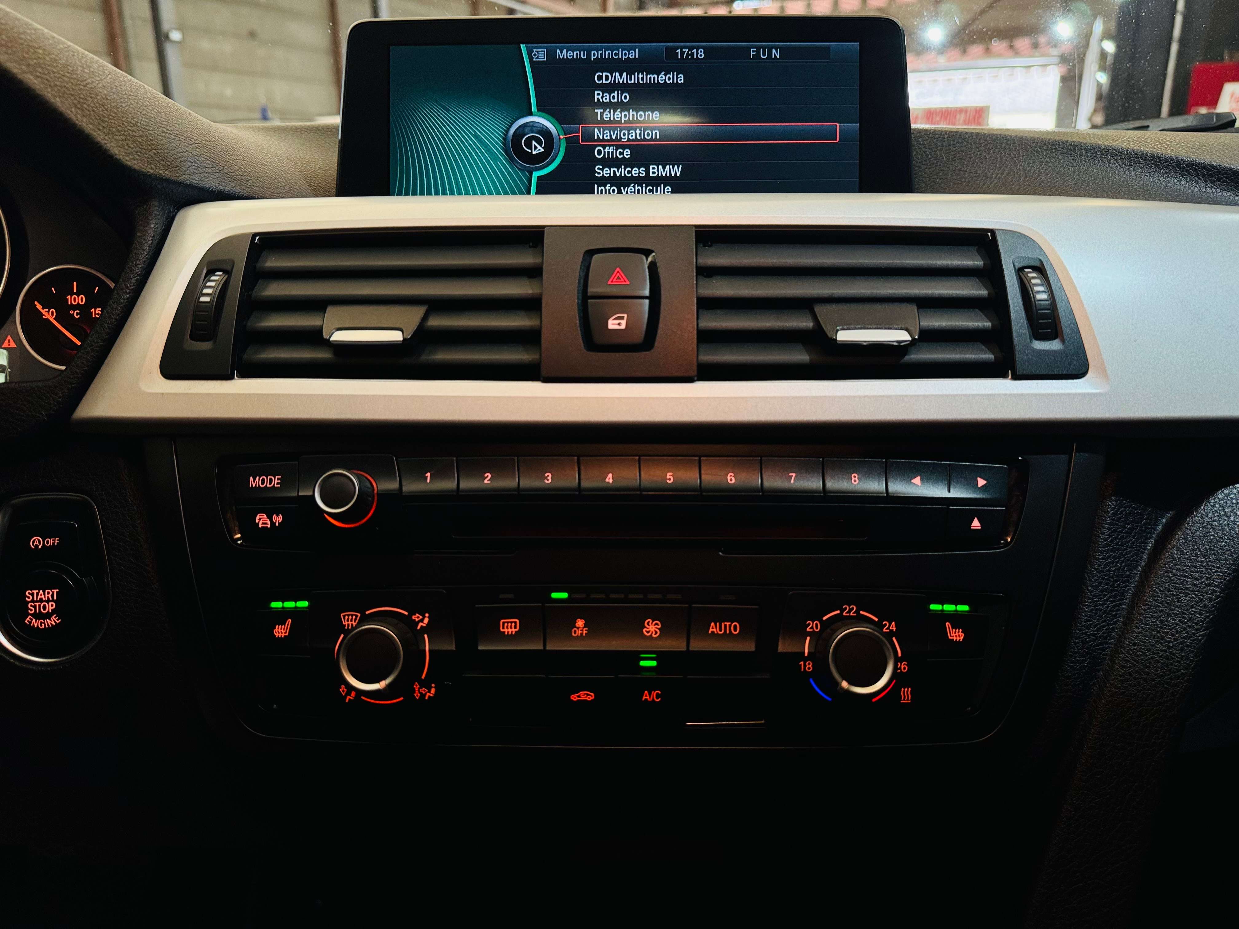 BMW 320 320DA X-Drive Cuir J.A Airco Sièges chauffants
