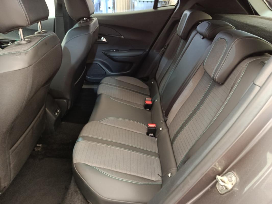 Peugeot 2008 II PureTech 130 S&S EAT8 ALLURE BUSINESS