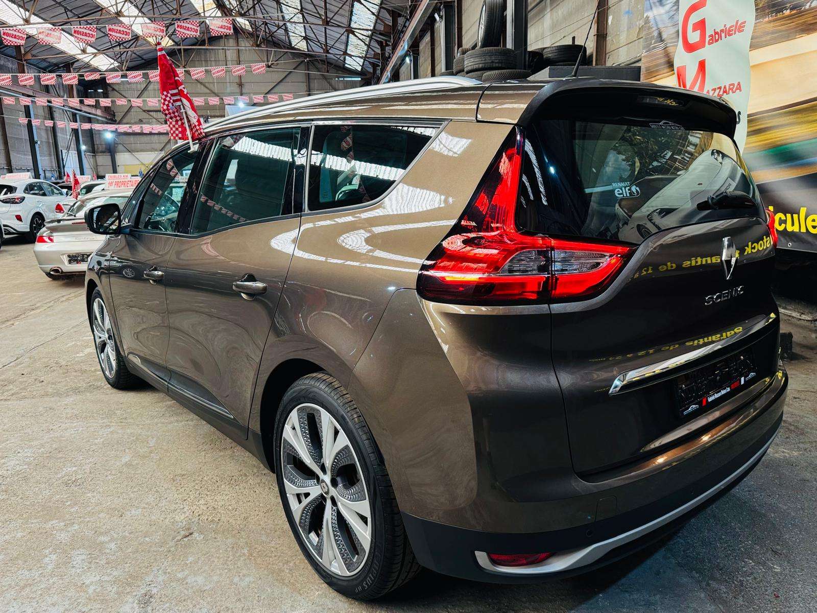 Renault Grand Scenic Grand Scénic 1.5DCI 7 Places Xénon LED GPS Airco Sièges chauffants J.A PDC