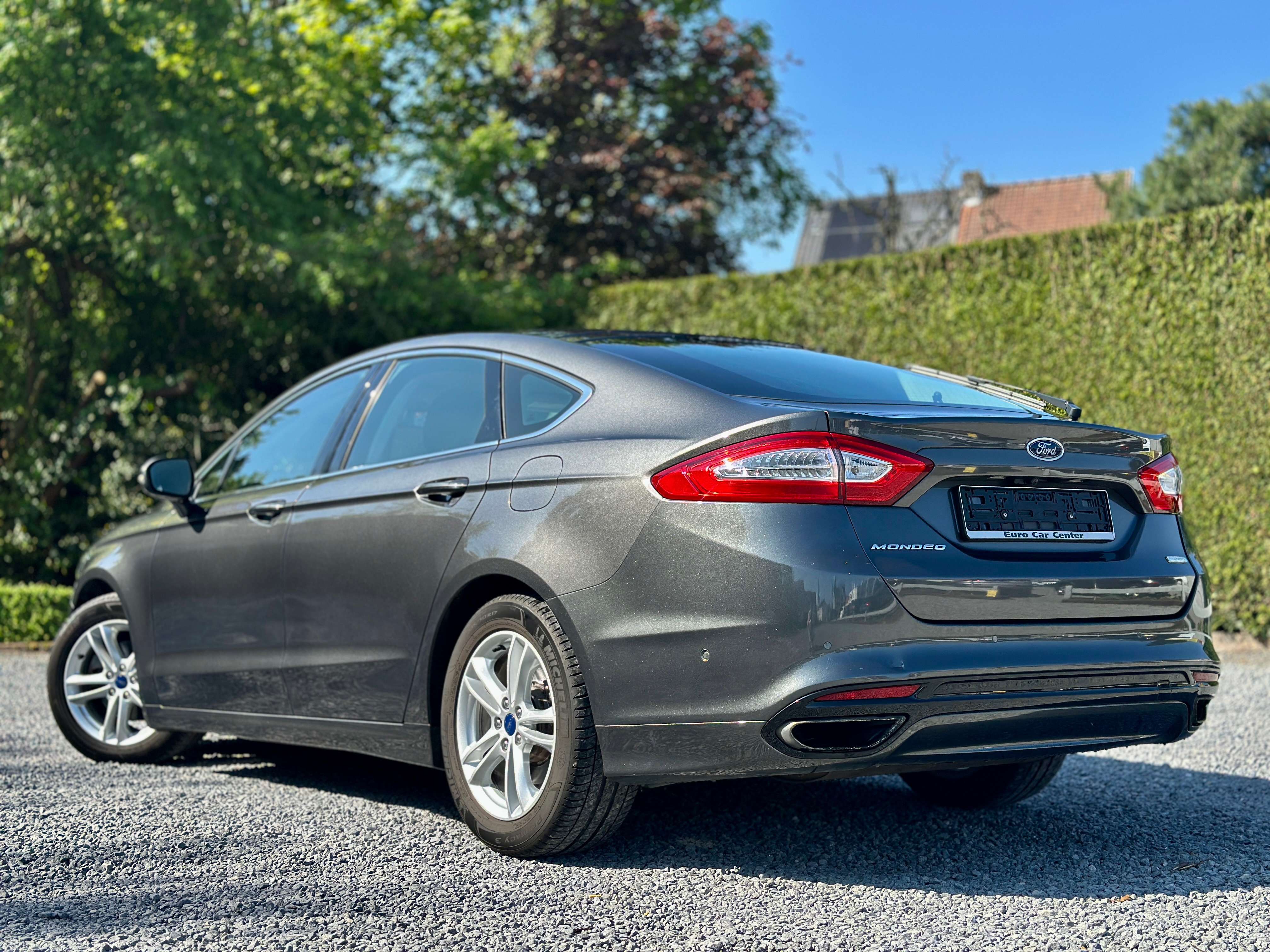 Ford Mondeo 2.0i EcoBoost Titanium Automaat