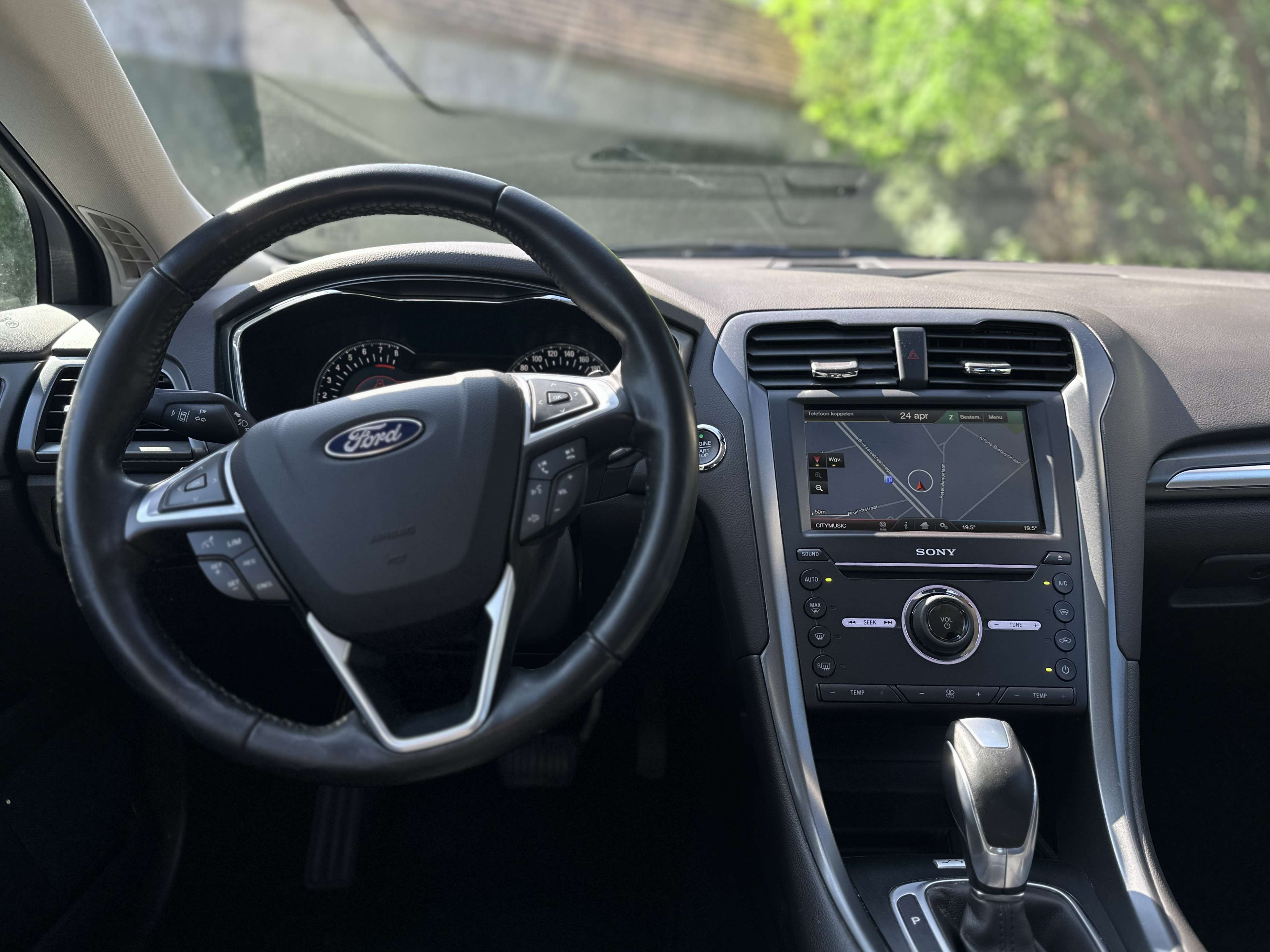 Ford Mondeo 2.0i EcoBoost Titanium Automaat