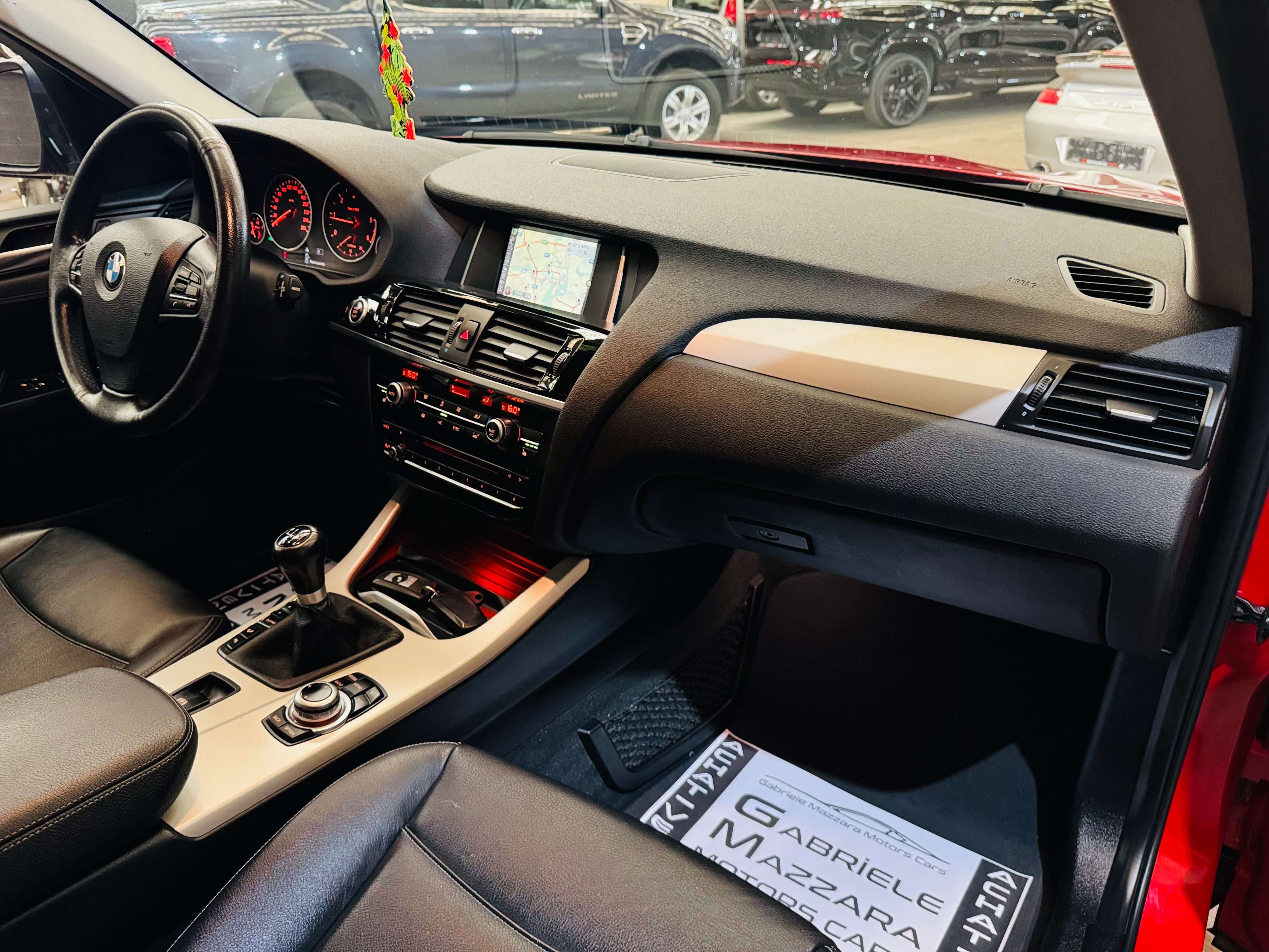 BMW X3 X3 2.0 d xDrive20 Cuir GPS Xénon Att remorque Sièges chauffants