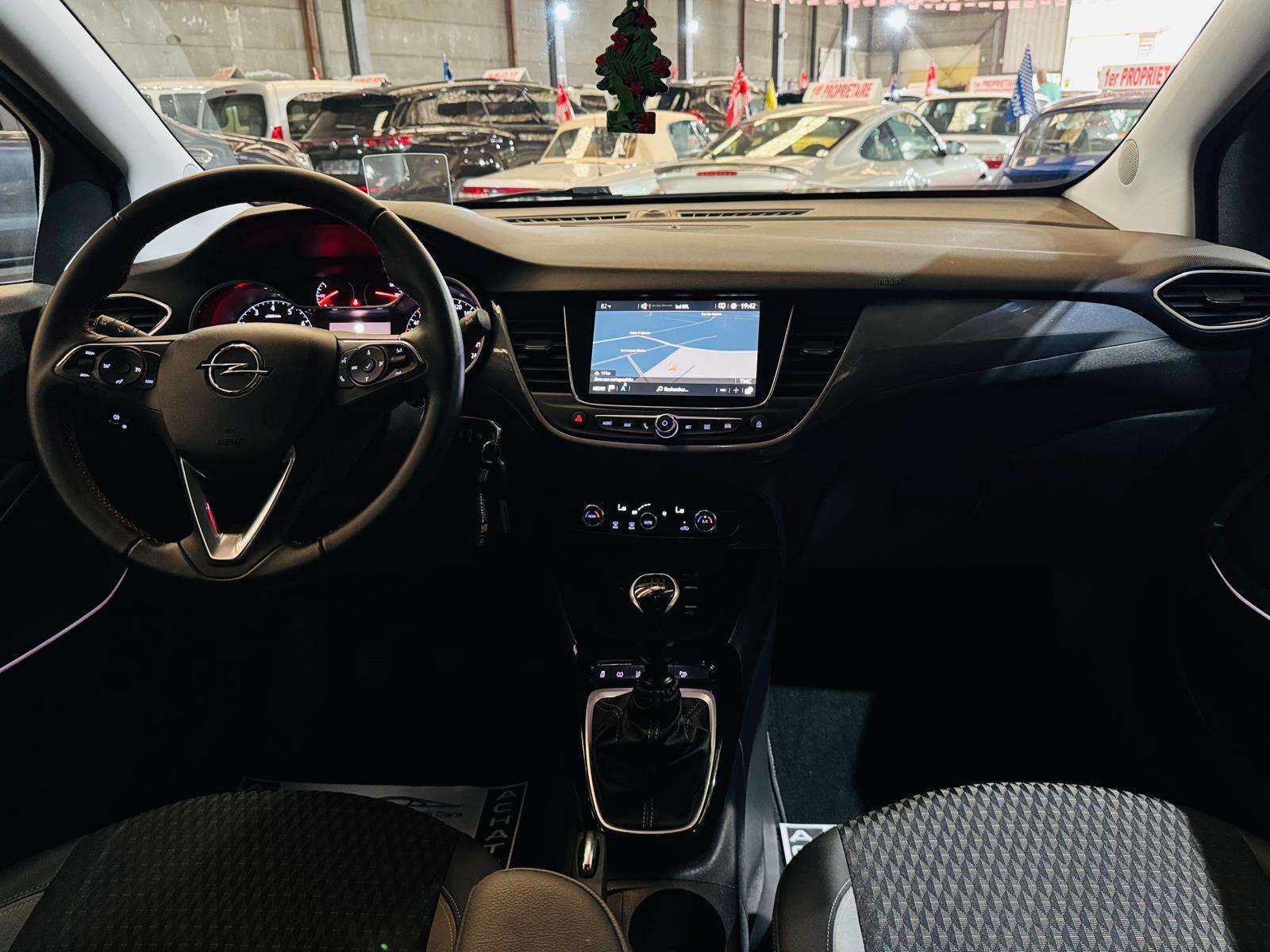 Opel Crossland X Crossland X 1.2 Turbo CarPlay Caméra Display Cuir